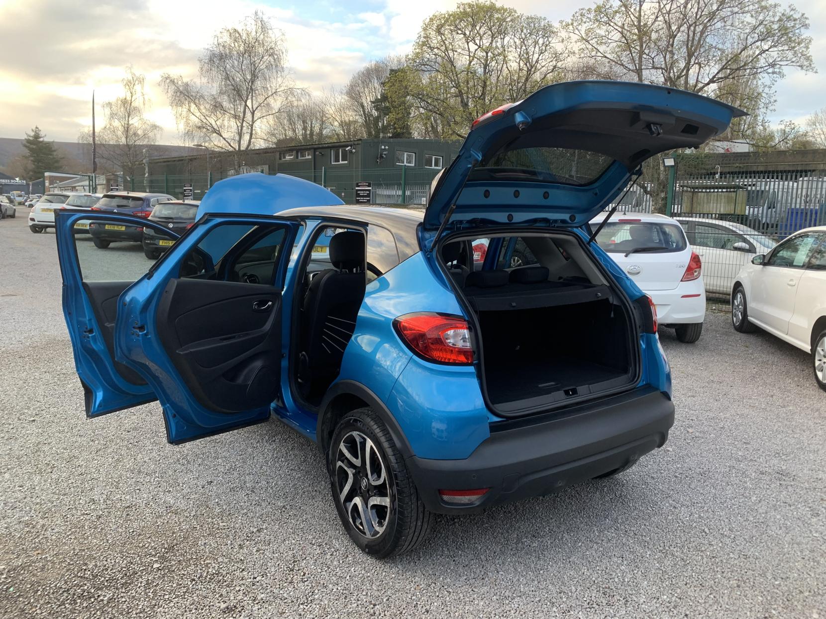 Renault Captur 1.5 dCi ENERGY Dynamique S Nav SUV 5dr Diesel Manual Euro 6 (s/s) (90 ps)