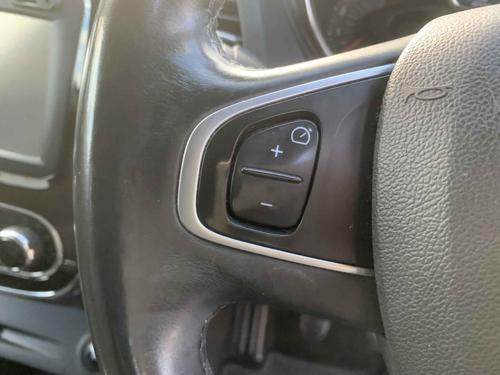 Renault Captur 1.5 dCi ENERGY Dynamique S Nav SUV 5dr Diesel Manual Euro 6 (s/s) (90 ps)