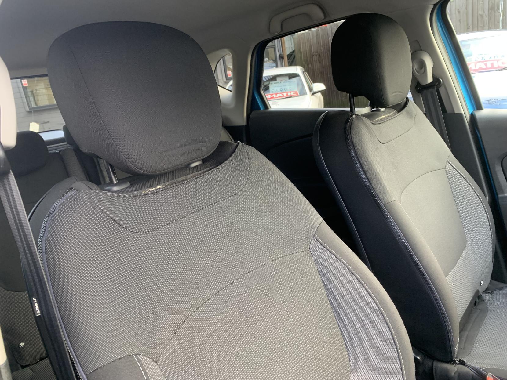 Renault Captur 1.5 dCi ENERGY Dynamique S Nav SUV 5dr Diesel Manual Euro 6 (s/s) (90 ps)