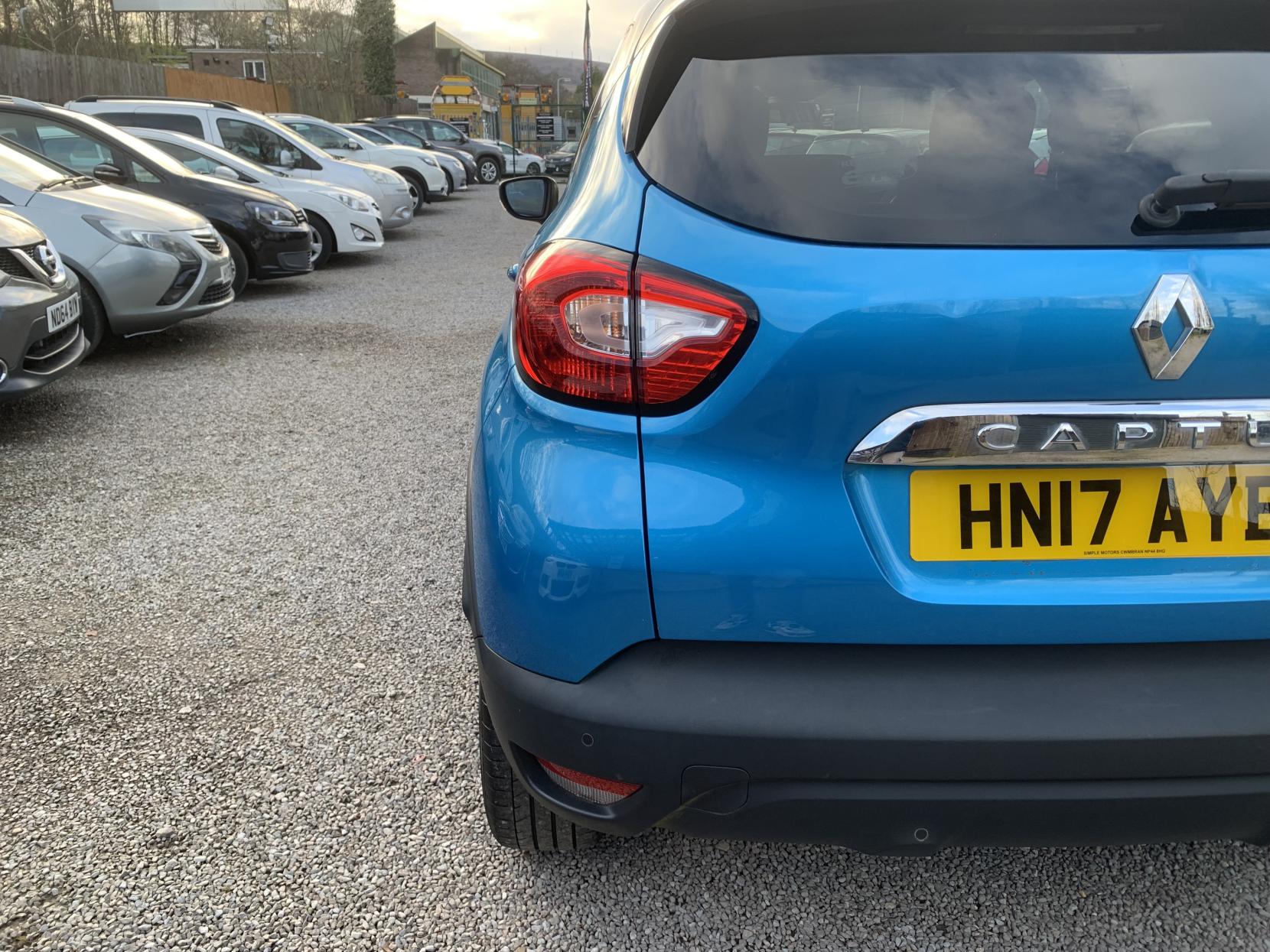 Renault Captur 1.5 dCi ENERGY Dynamique S Nav SUV 5dr Diesel Manual Euro 6 (s/s) (90 ps)