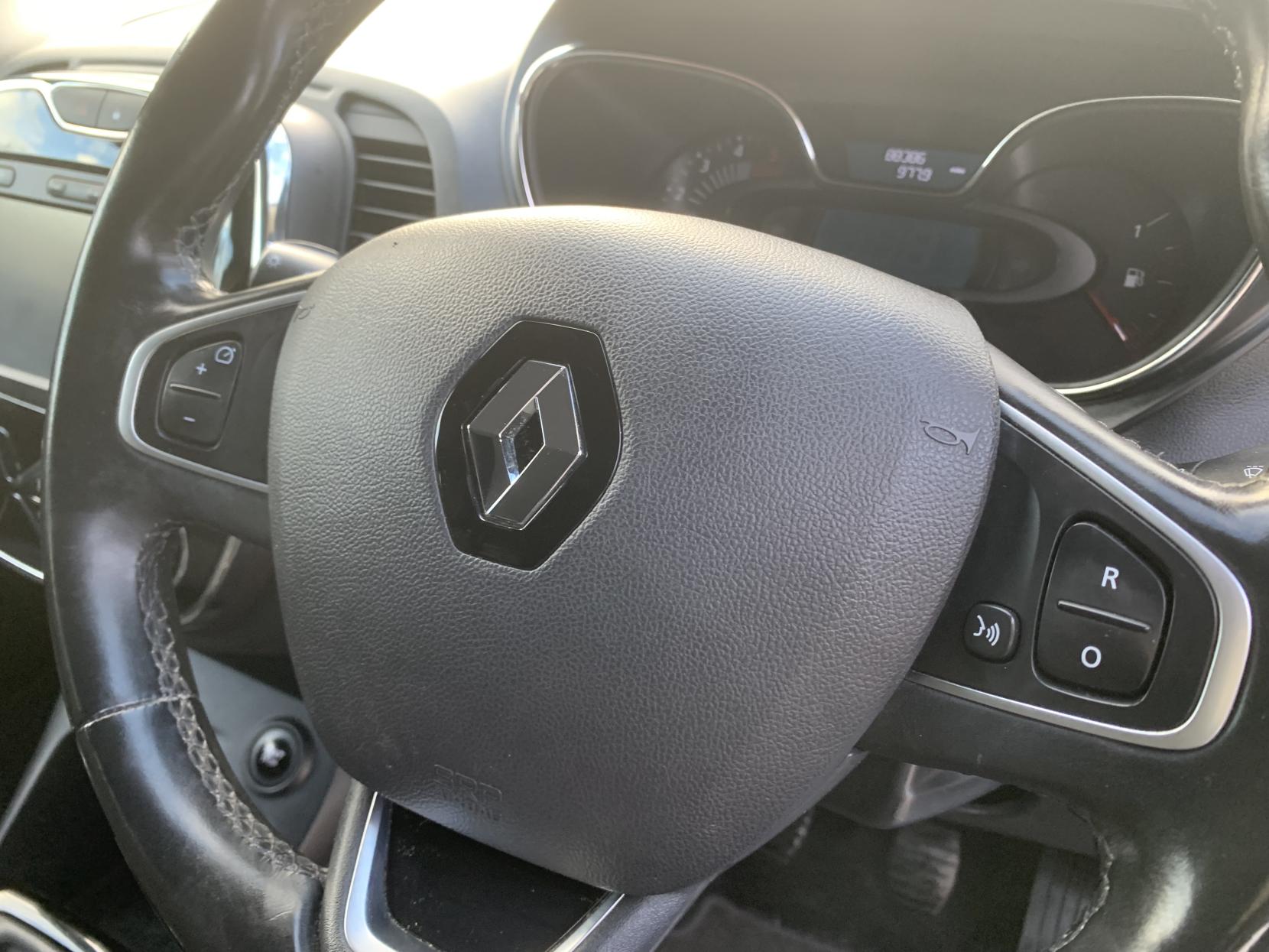 Renault Captur 1.5 dCi ENERGY Dynamique S Nav SUV 5dr Diesel Manual Euro 6 (s/s) (90 ps)