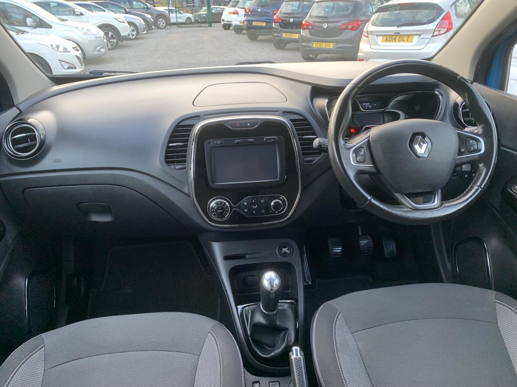 Renault Captur 1.5 dCi ENERGY Dynamique S Nav SUV 5dr Diesel Manual Euro 6 (s/s) (90 ps)