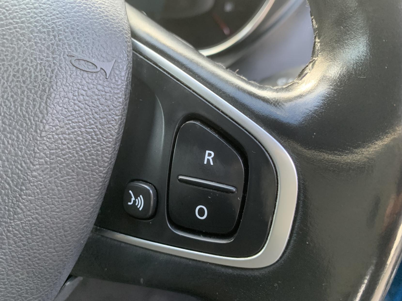 Renault Captur 1.5 dCi ENERGY Dynamique S Nav SUV 5dr Diesel Manual Euro 6 (s/s) (90 ps)