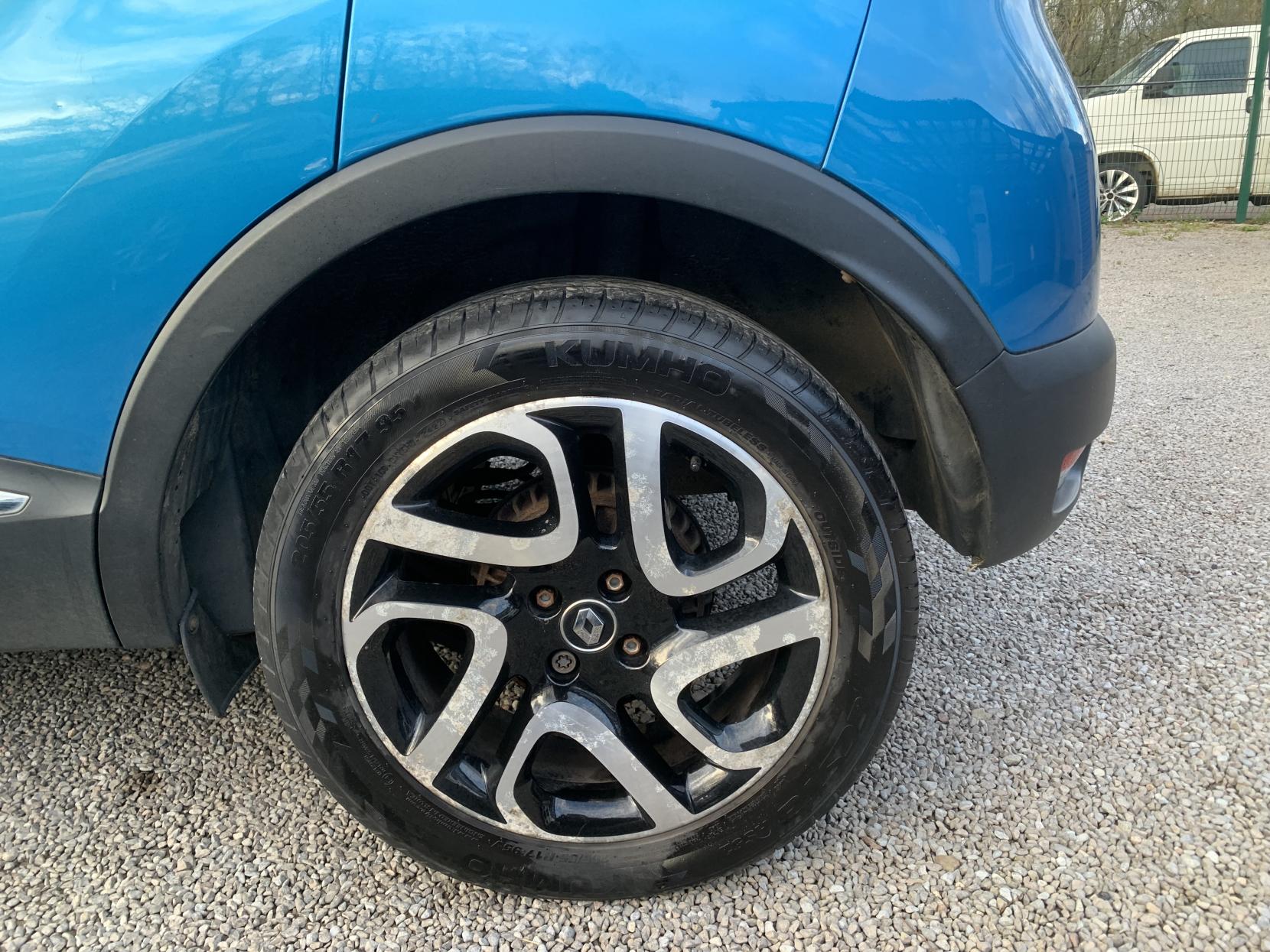 Renault Captur 1.5 dCi ENERGY Dynamique S Nav SUV 5dr Diesel Manual Euro 6 (s/s) (90 ps)