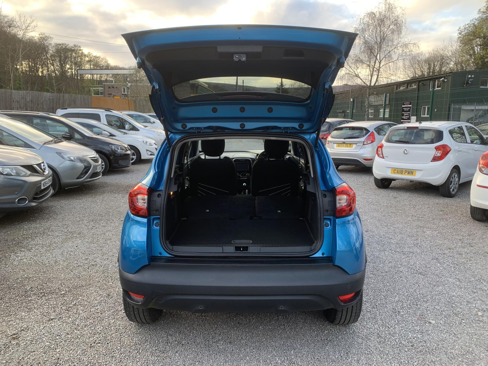 Renault Captur 1.5 dCi ENERGY Dynamique S Nav SUV 5dr Diesel Manual Euro 6 (s/s) (90 ps)