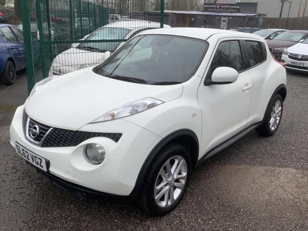 Nissan Juke 1.6 Acenta SUV 5dr Petrol Manual Euro 5 (s/s) (117 ps)