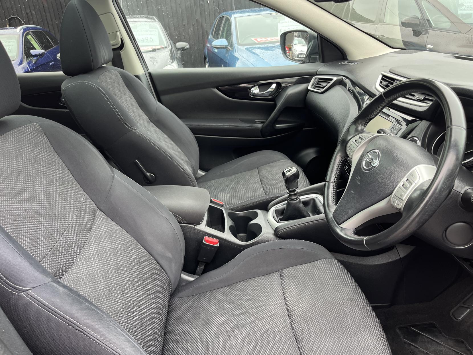 2016 00 NISSAN QASHQAI