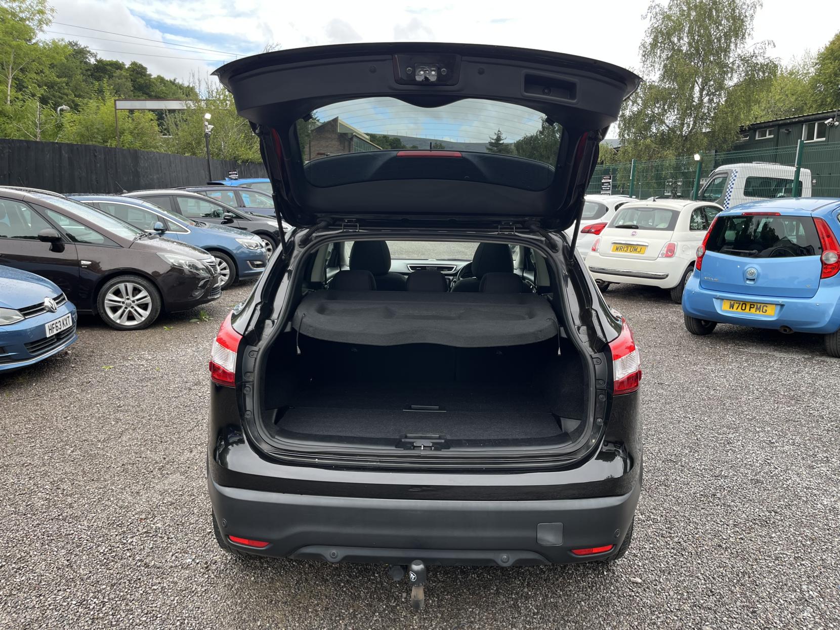 2016 00 NISSAN QASHQAI