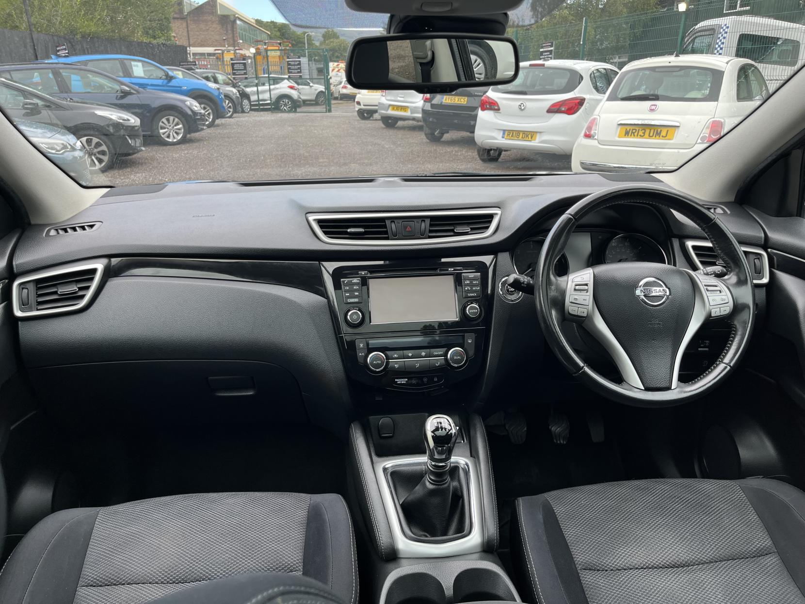2016 00 NISSAN QASHQAI