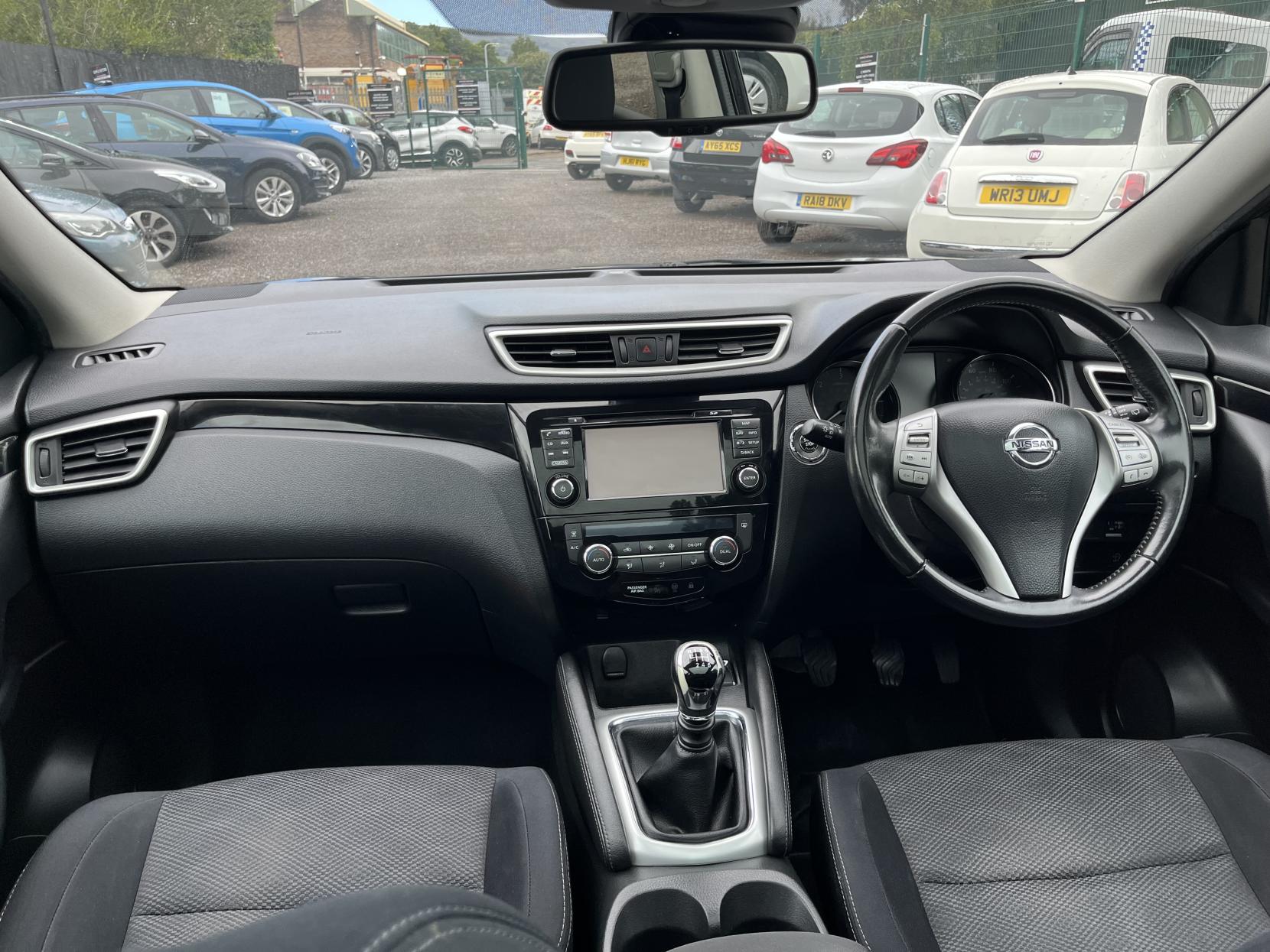 2016 00 NISSAN QASHQAI