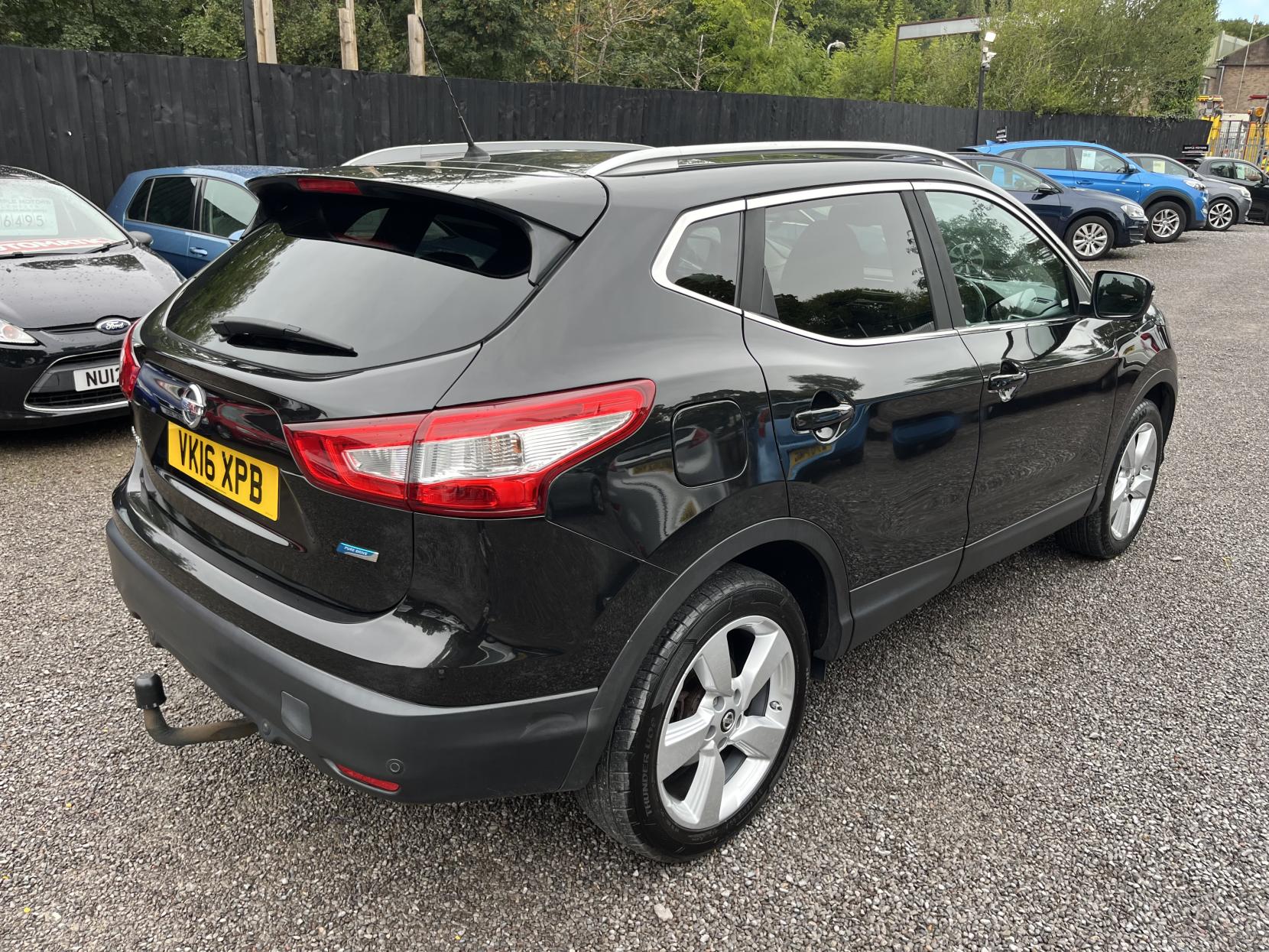 2016 00 NISSAN QASHQAI