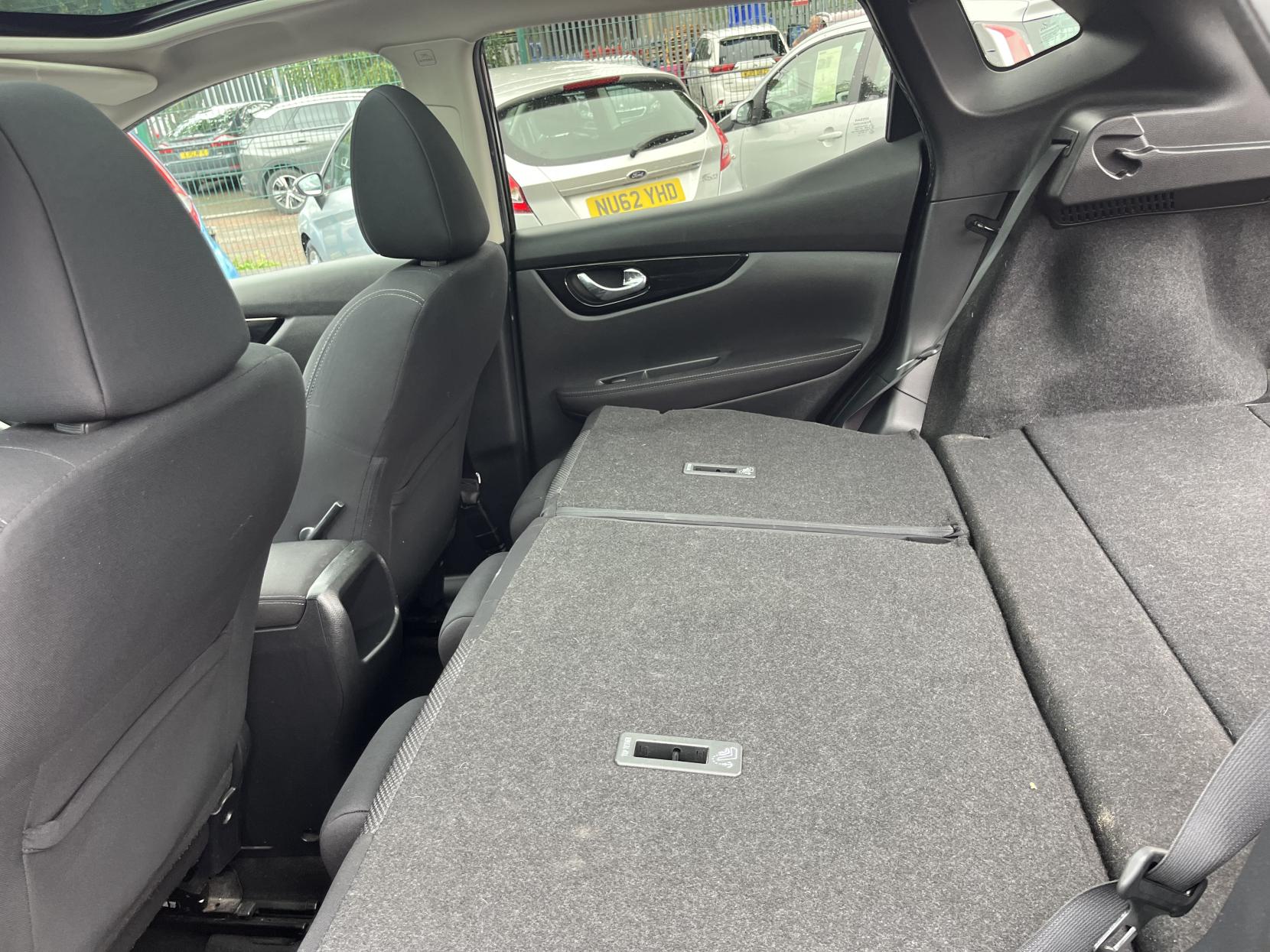 2016 00 NISSAN QASHQAI