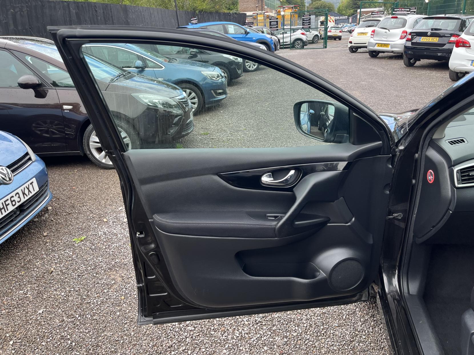 2016 00 NISSAN QASHQAI