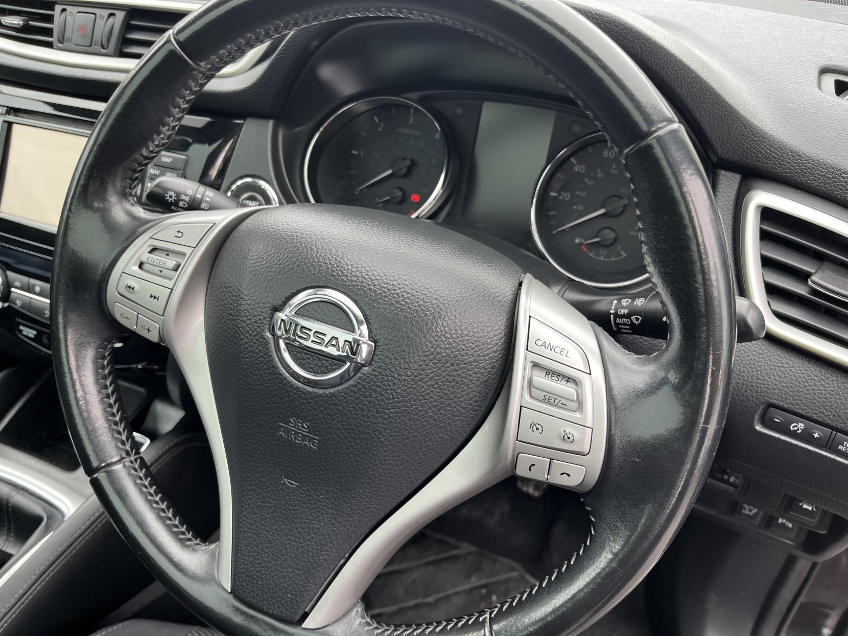 2016 00 NISSAN QASHQAI