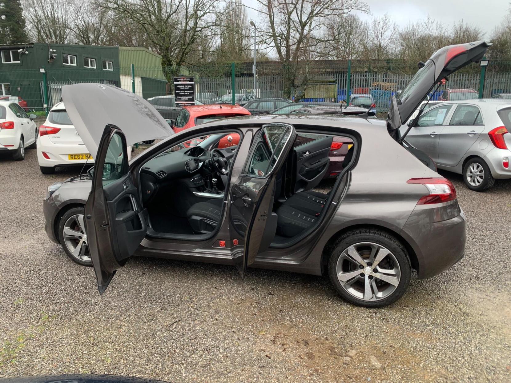 Peugeot 308 1.6 THP Allure Euro 5 5dr