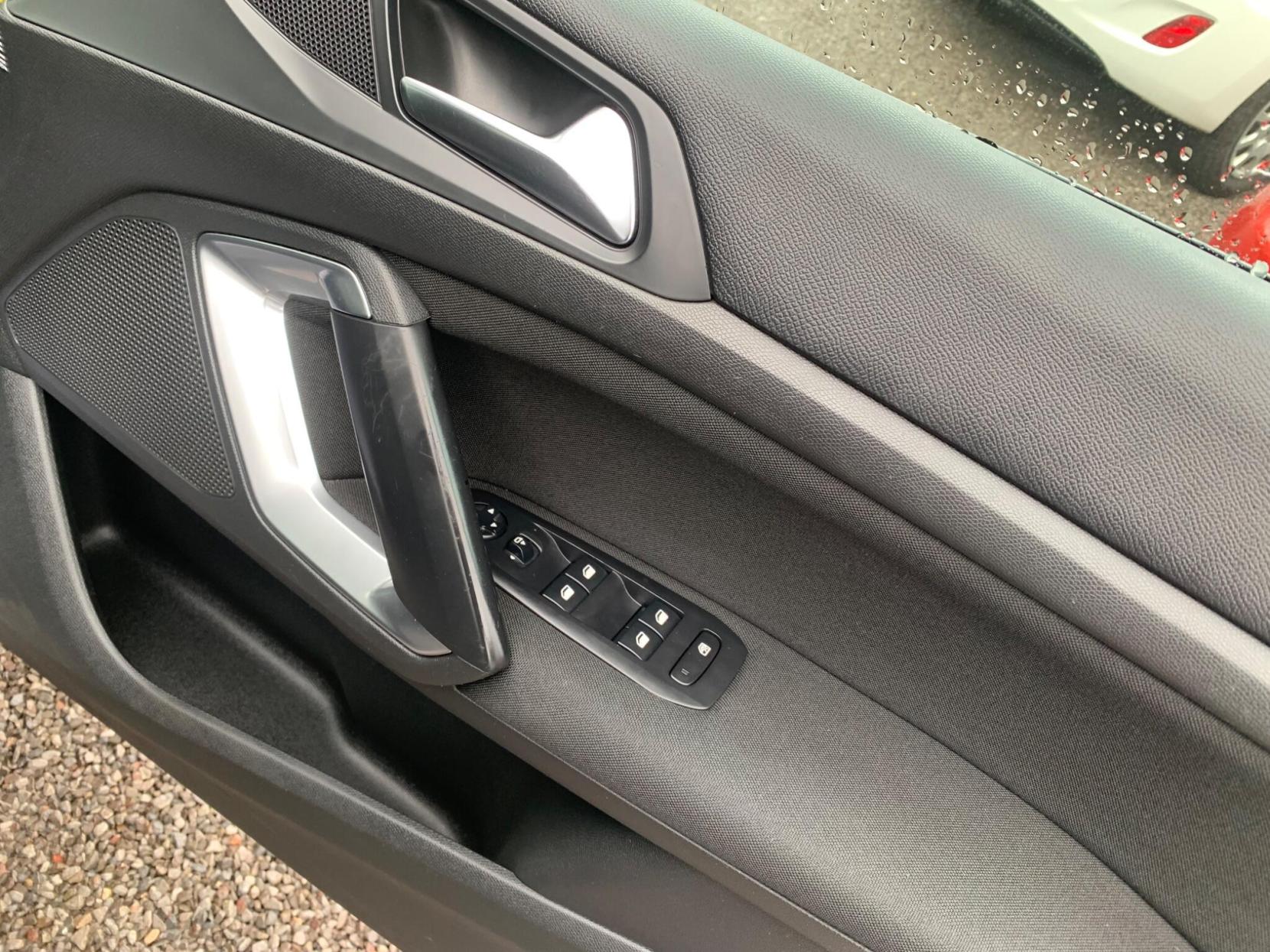 Peugeot 308 1.6 THP Allure Euro 5 5dr