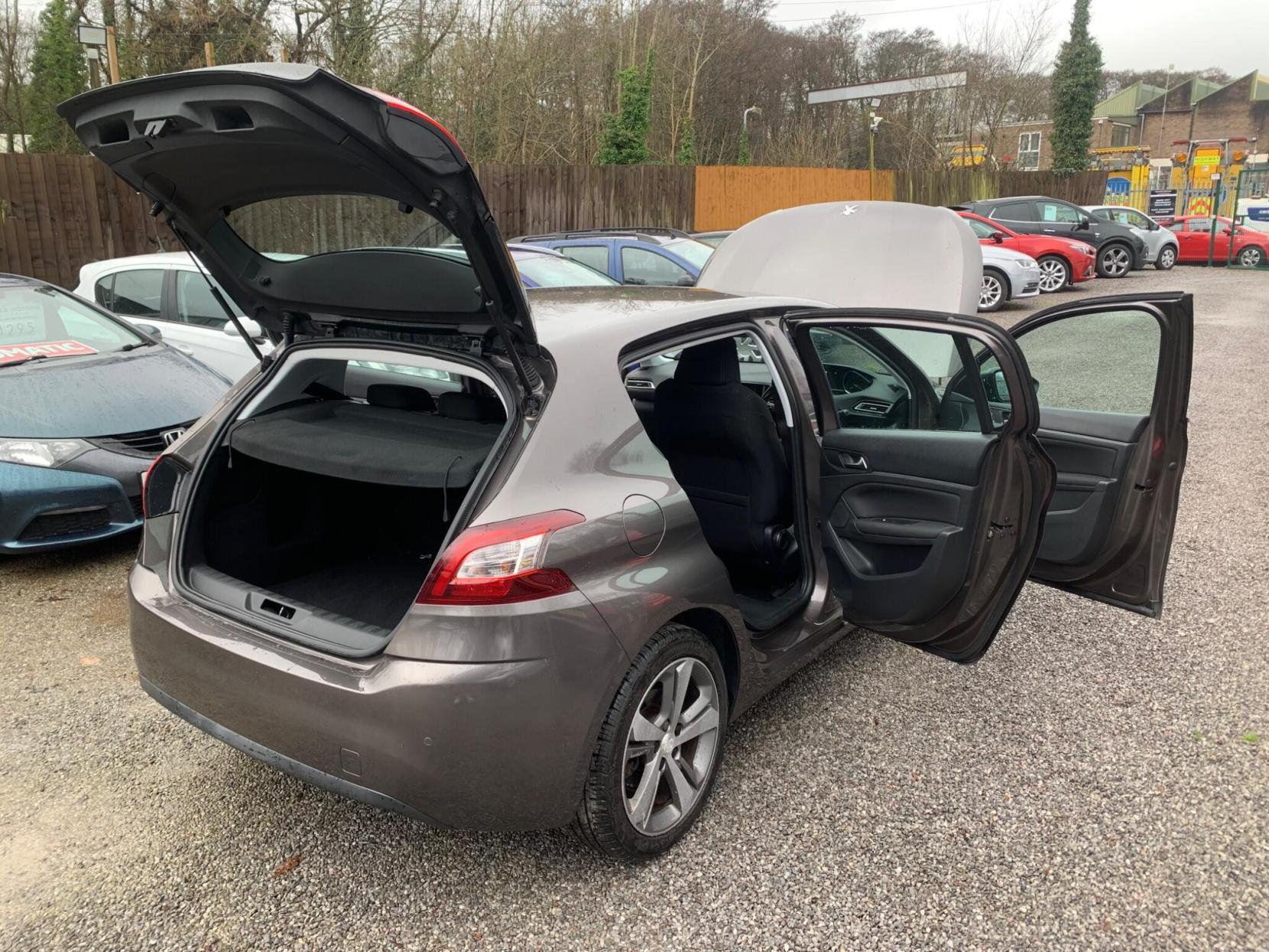 Peugeot 308 1.6 THP Allure Euro 5 5dr