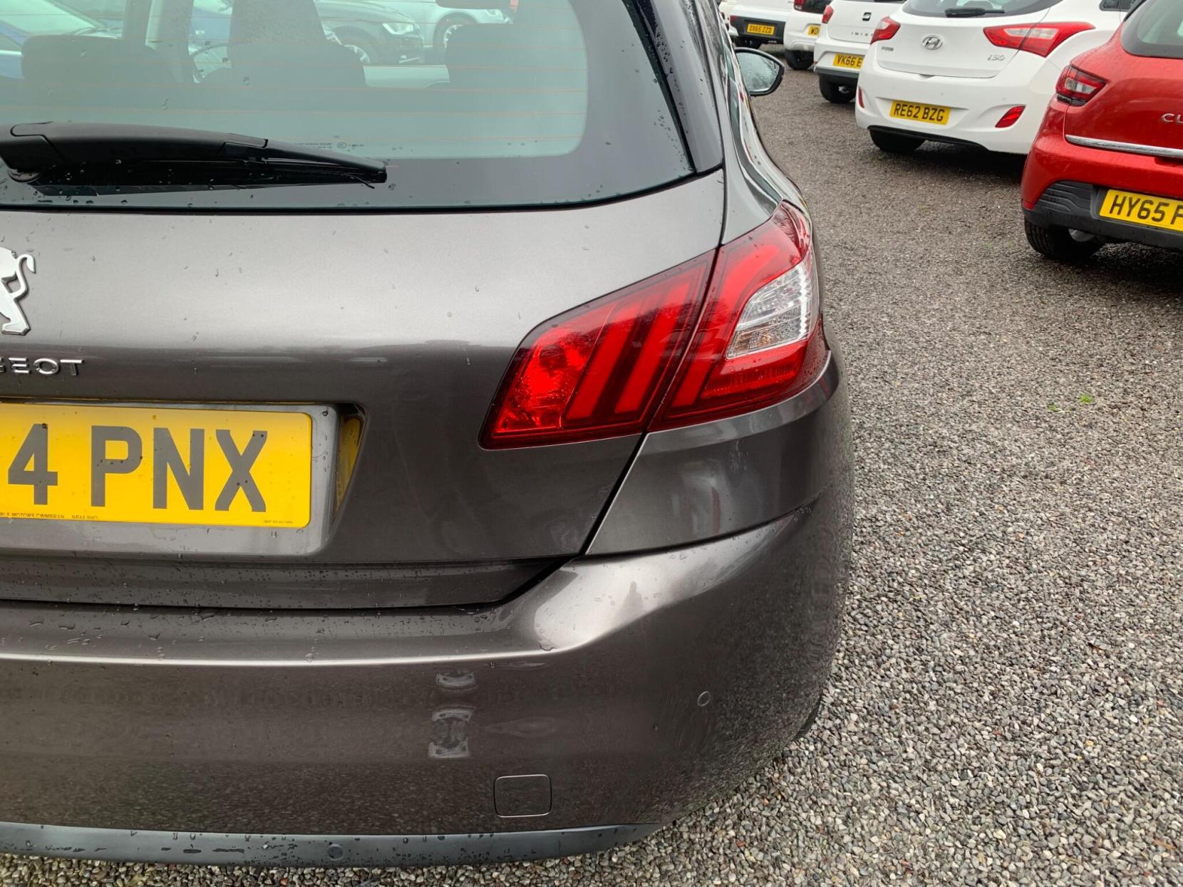 Peugeot 308 1.6 THP Allure Euro 5 5dr