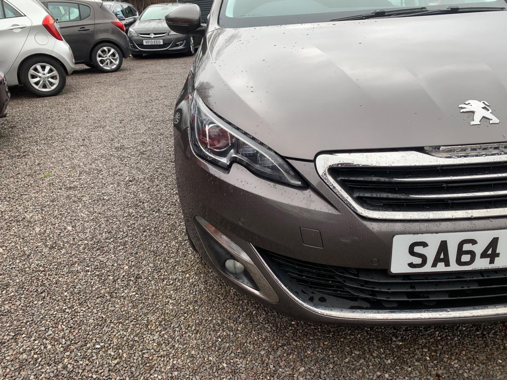 Peugeot 308 1.6 THP Allure Euro 5 5dr