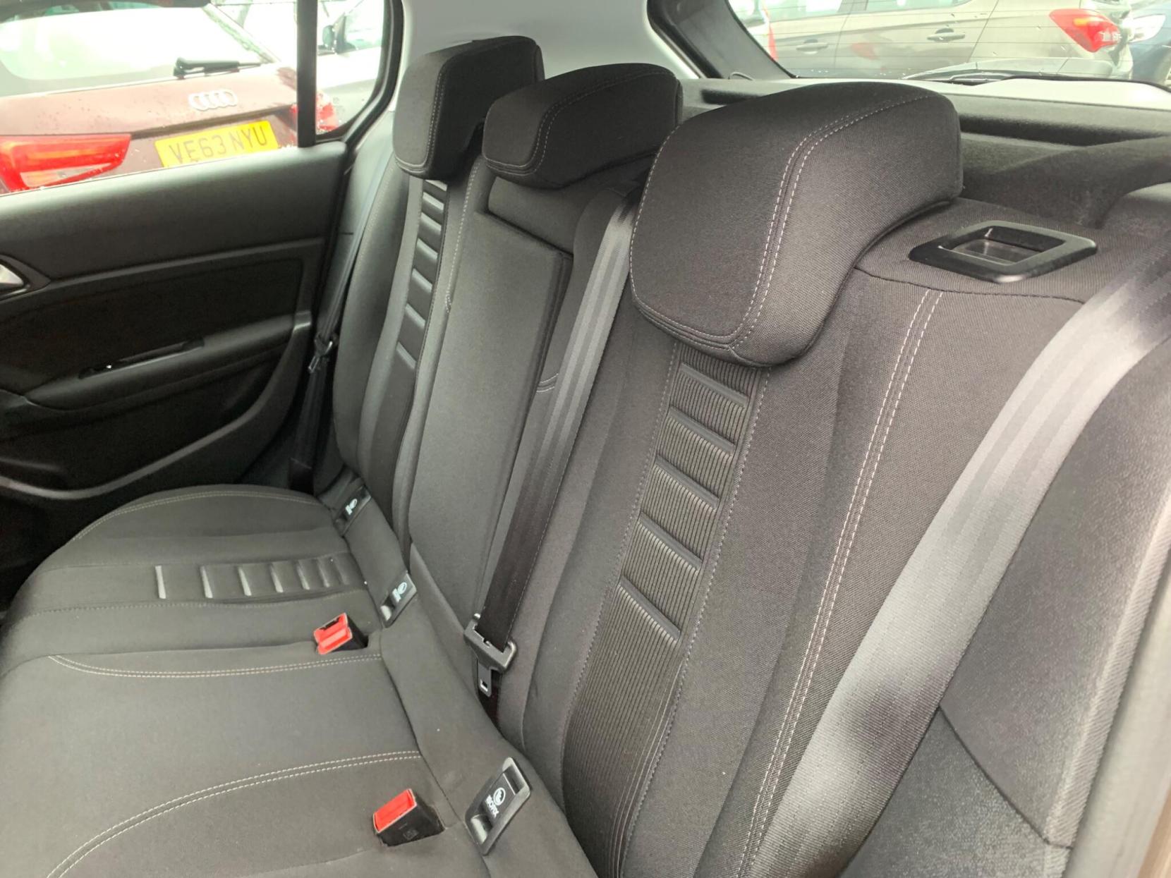 Peugeot 308 1.6 THP Allure Euro 5 5dr