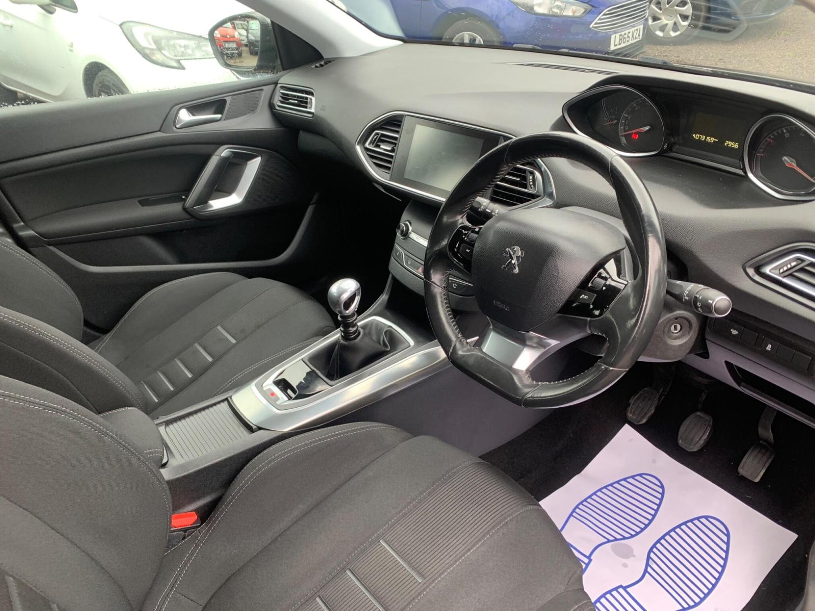 Peugeot 308 1.6 THP Allure Euro 5 5dr