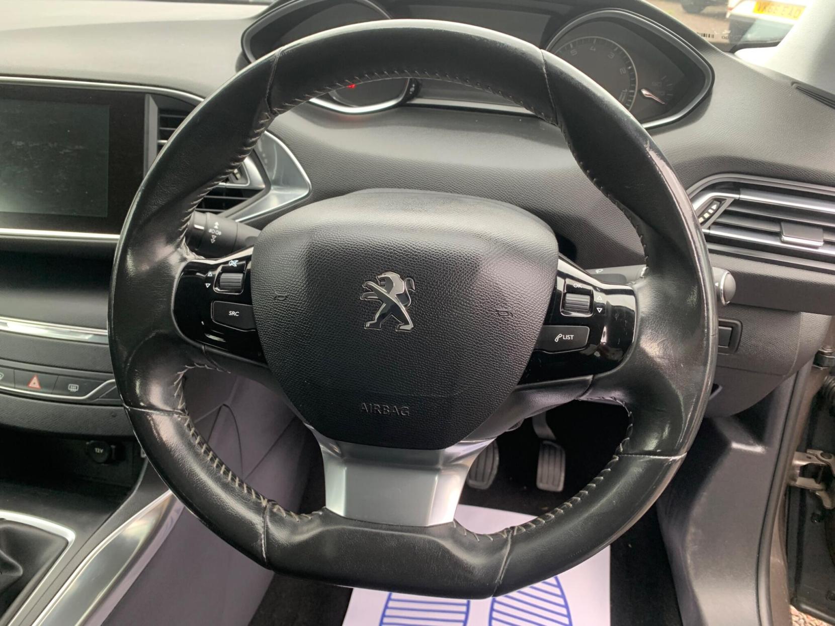 Peugeot 308 1.6 THP Allure Euro 5 5dr