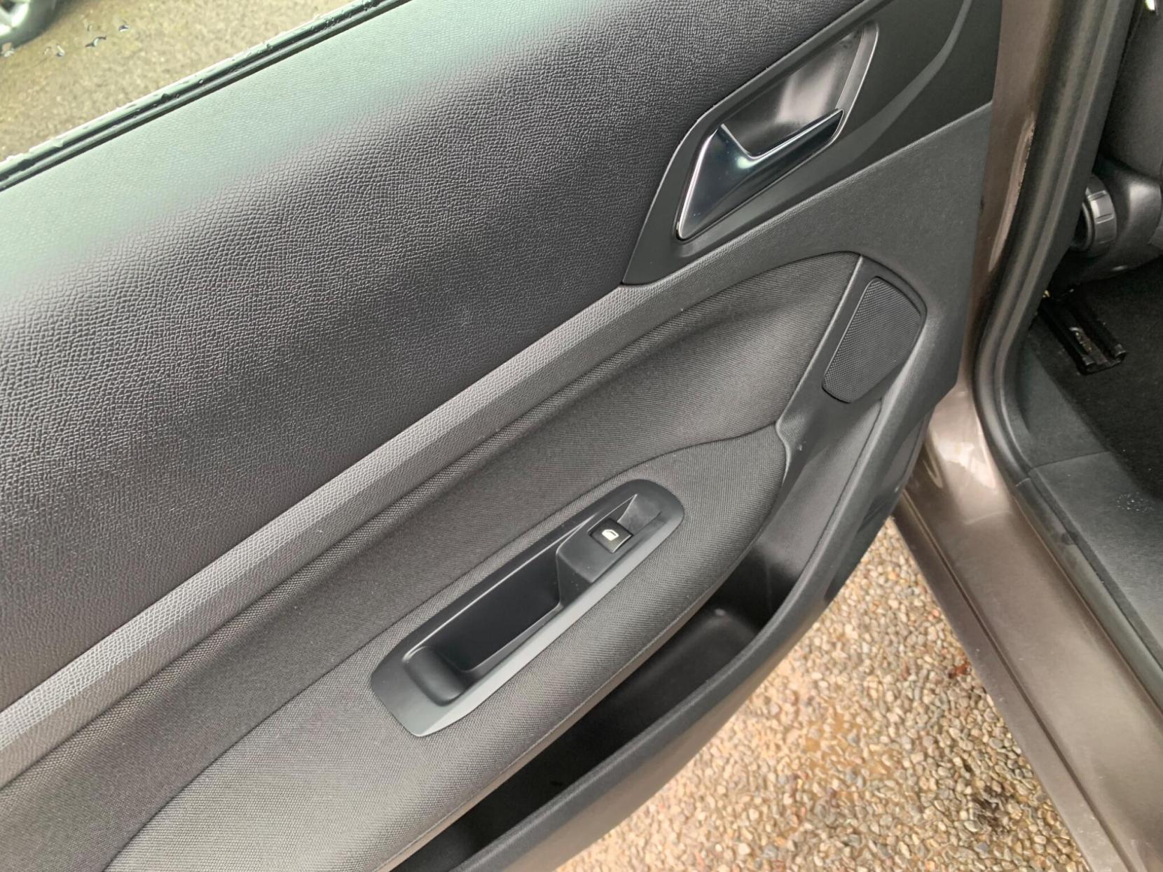 Peugeot 308 1.6 THP Allure Euro 5 5dr