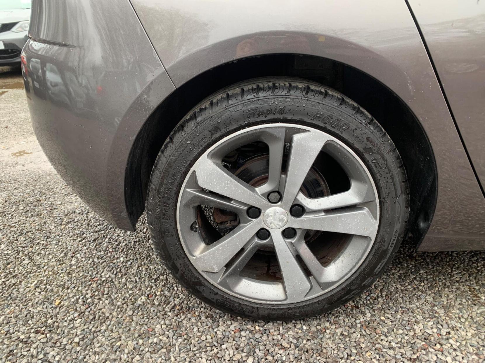 Peugeot 308 1.6 THP Allure Euro 5 5dr