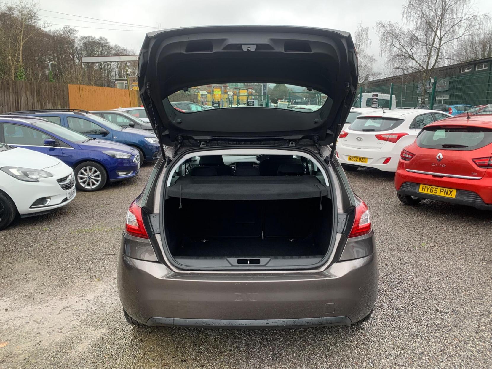 Peugeot 308 1.6 THP Allure Euro 5 5dr