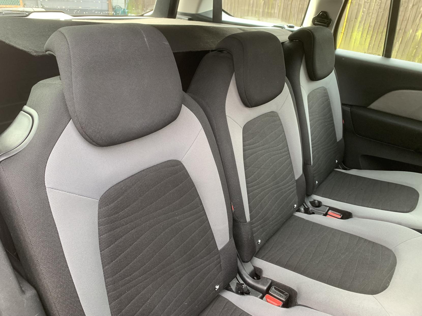 Citroen Grand C4 Picasso 1.6 BlueHDi Exclusive MPV 5dr Diesel Manual Euro 6 (s/s) (120 ps)