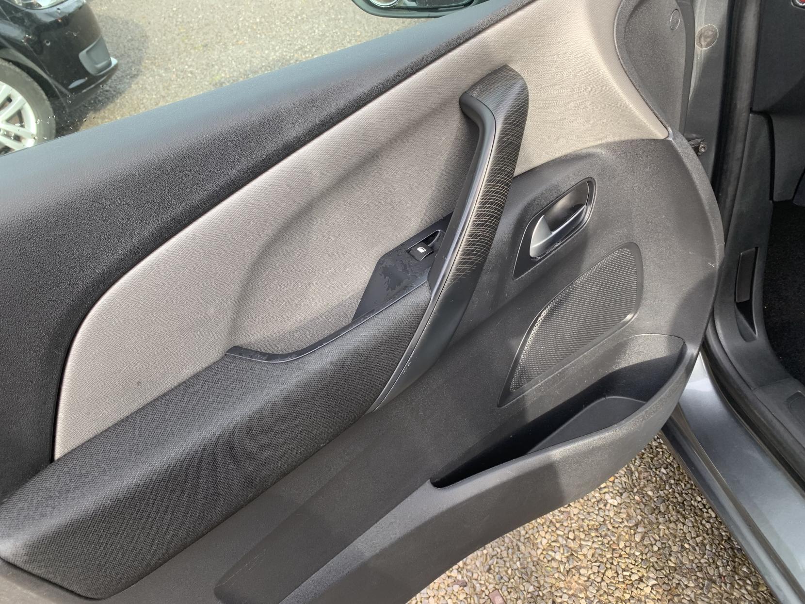 Citroen Grand C4 Picasso 1.6 BlueHDi Exclusive MPV 5dr Diesel Manual Euro 6 (s/s) (120 ps)