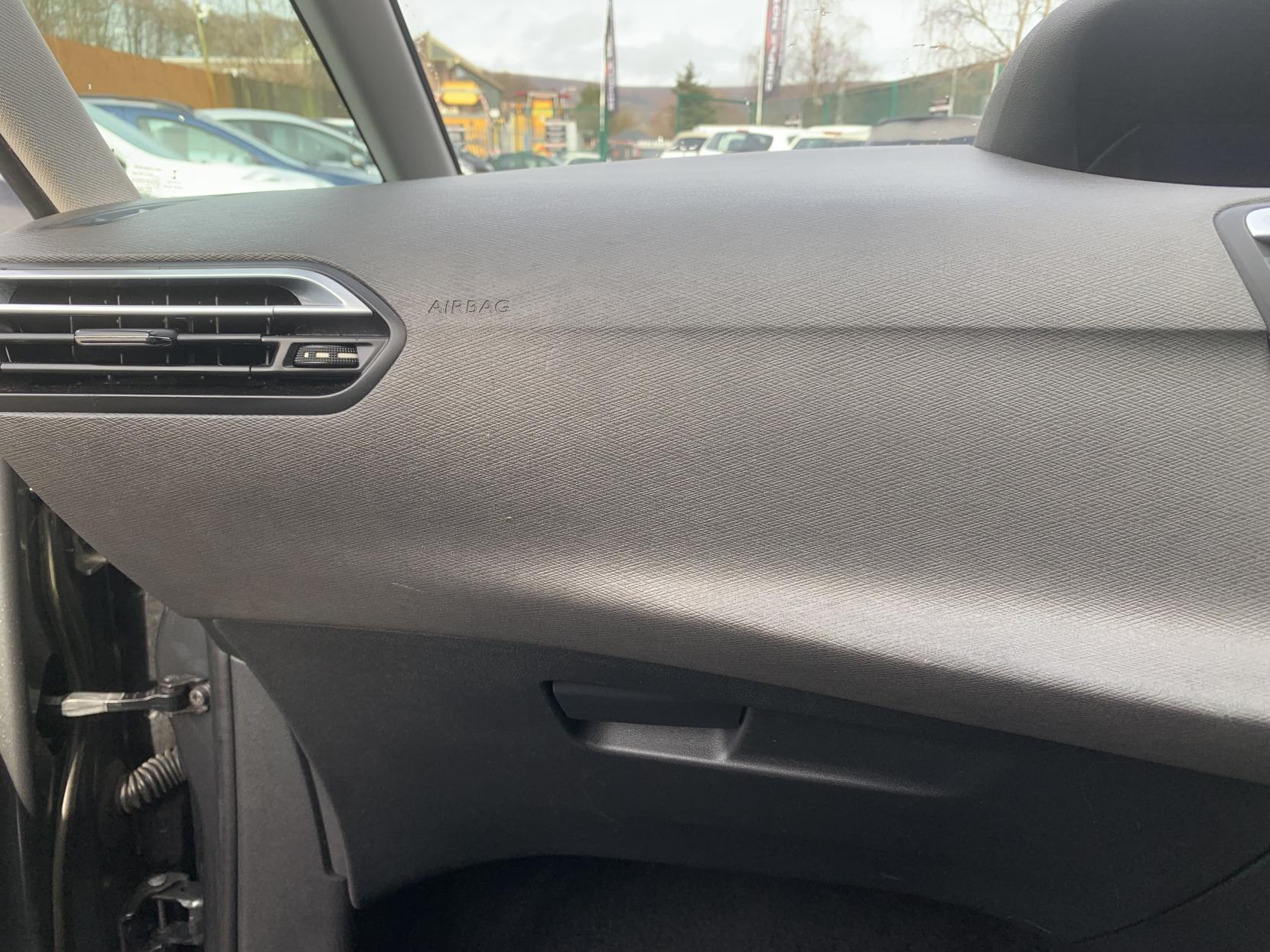 Citroen Grand C4 Picasso 1.6 BlueHDi Exclusive MPV 5dr Diesel Manual Euro 6 (s/s) (120 ps)