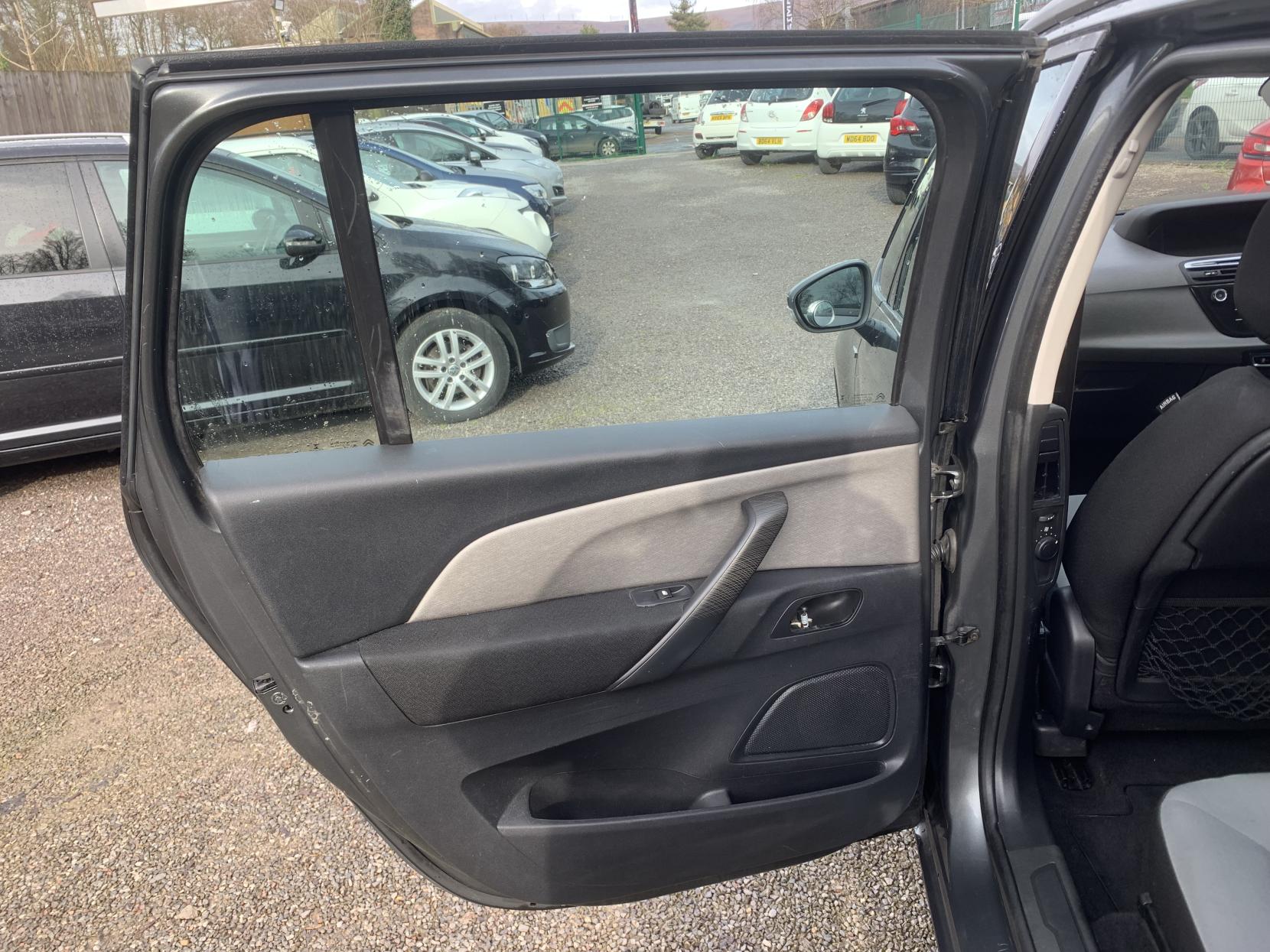 Citroen Grand C4 Picasso 1.6 BlueHDi Exclusive MPV 5dr Diesel Manual Euro 6 (s/s) (120 ps)