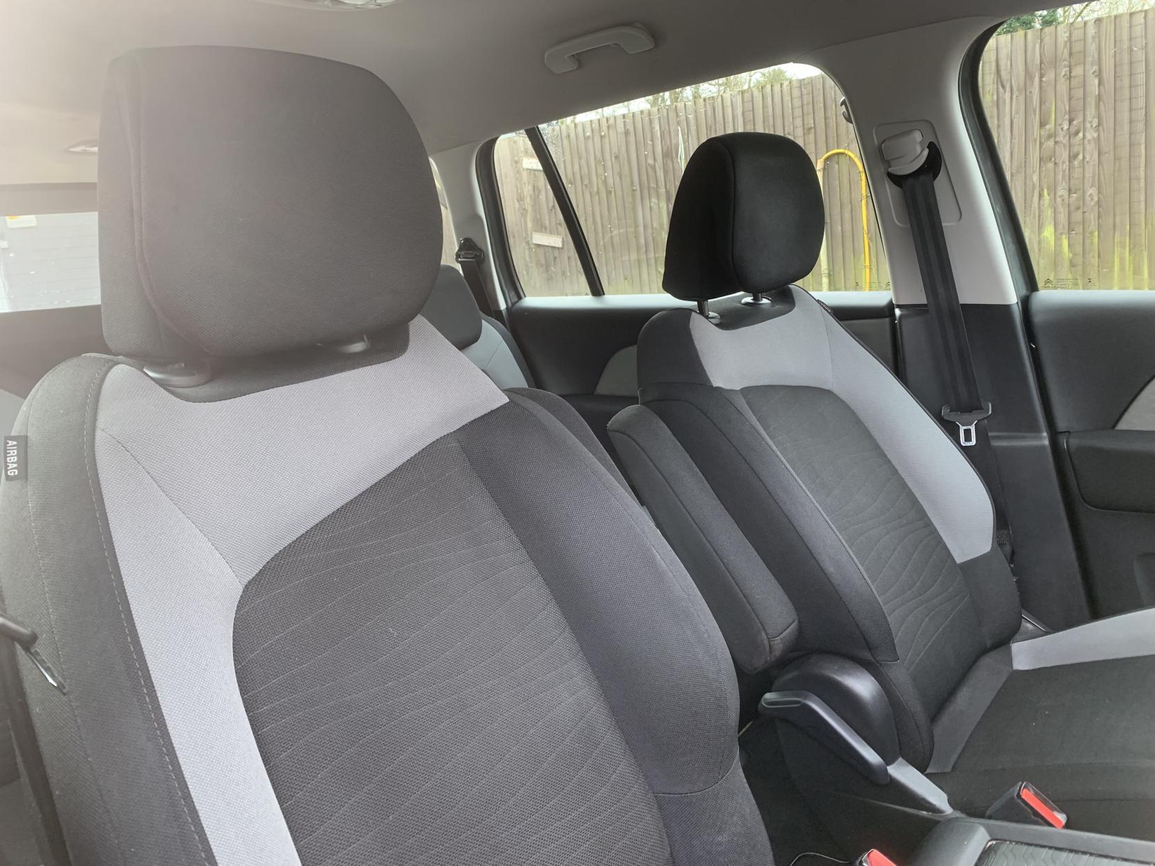 Citroen Grand C4 Picasso 1.6 BlueHDi Exclusive MPV 5dr Diesel Manual Euro 6 (s/s) (120 ps)