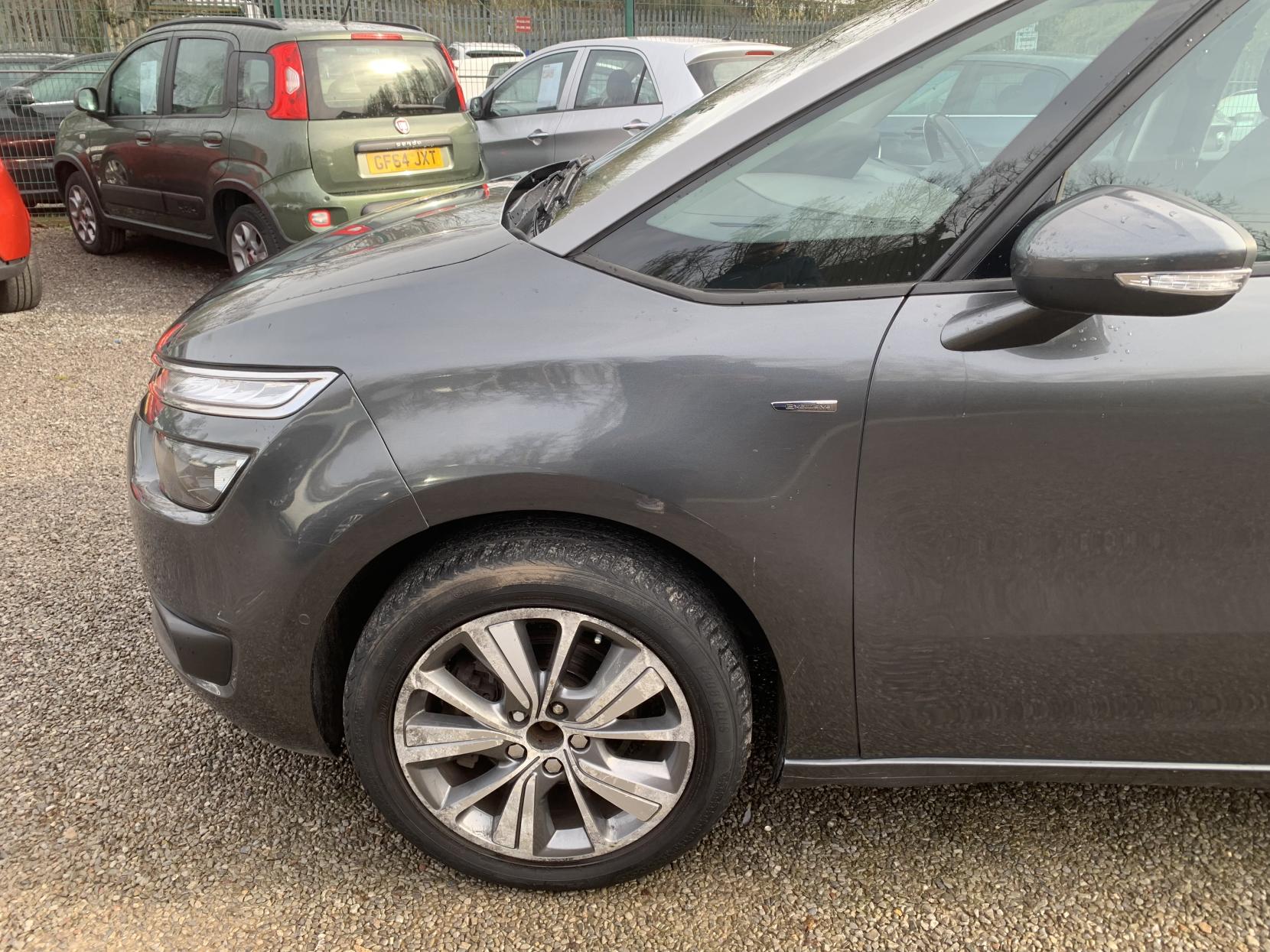 Citroen Grand C4 Picasso 1.6 BlueHDi Exclusive MPV 5dr Diesel Manual Euro 6 (s/s) (120 ps)