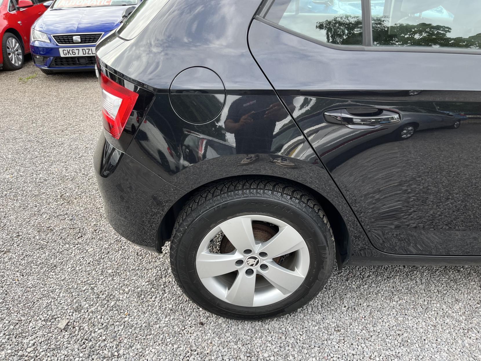 2015 00 SKODA FABIA