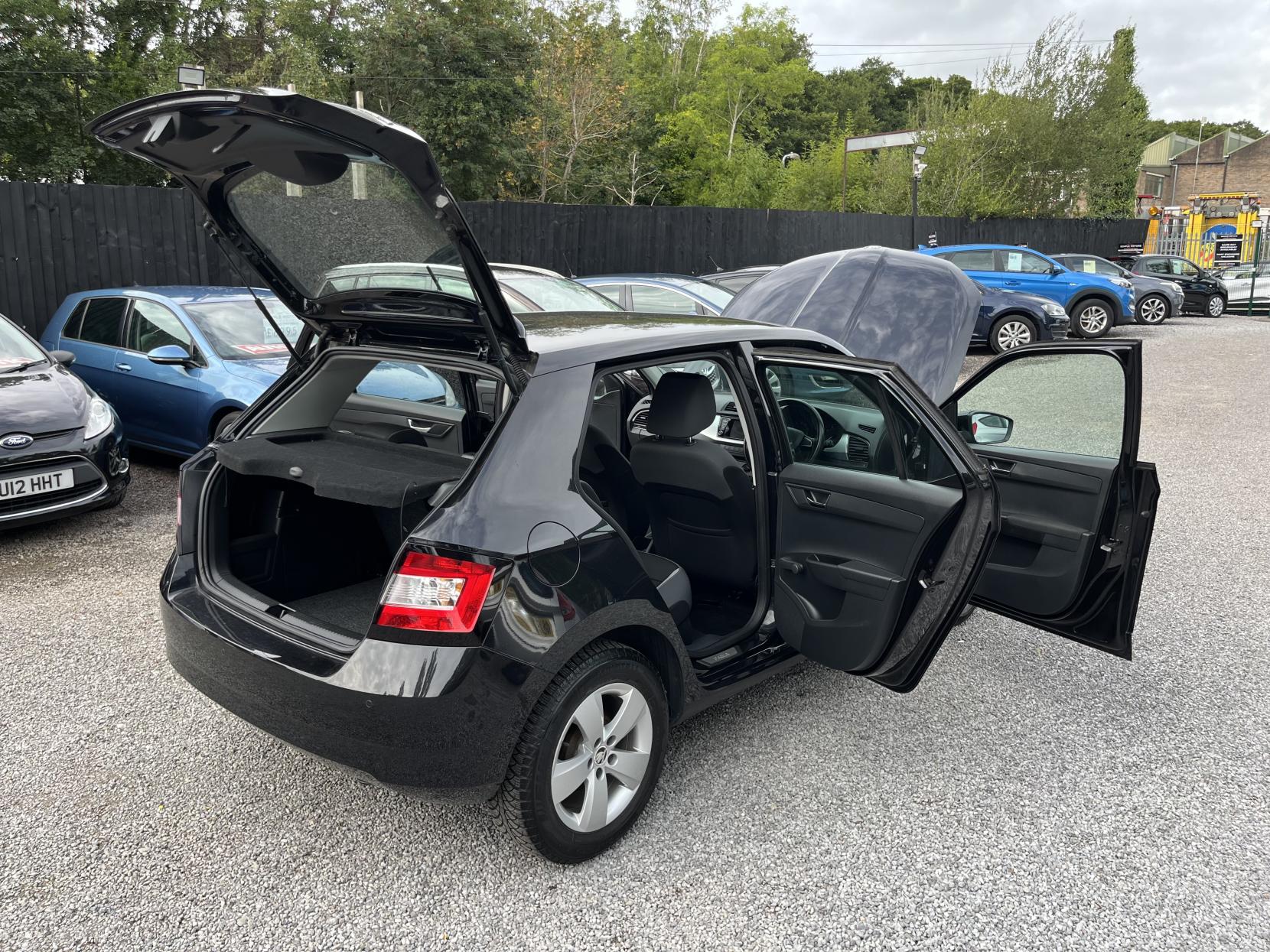 2015 00 SKODA FABIA
