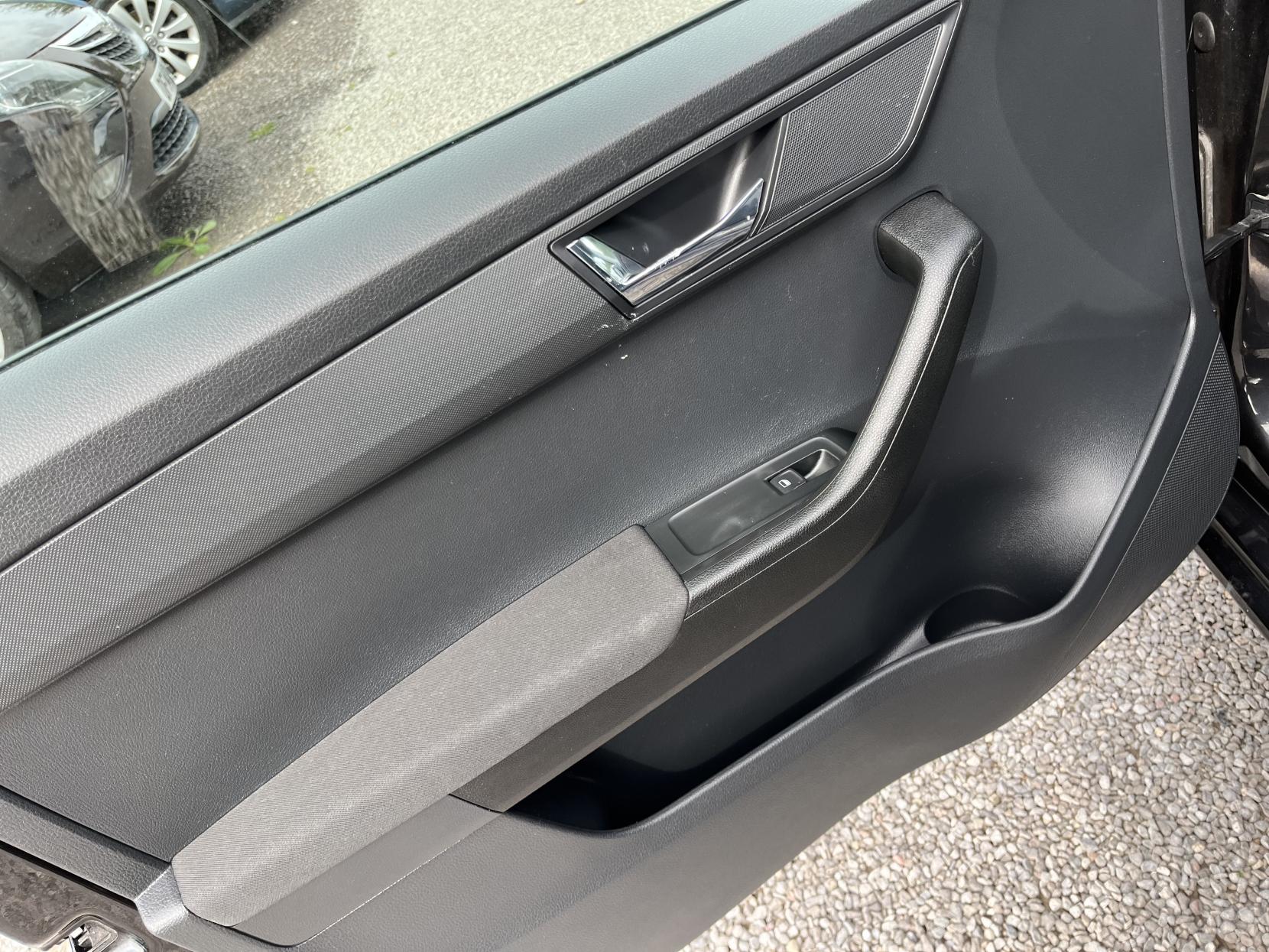 2015 00 SKODA FABIA