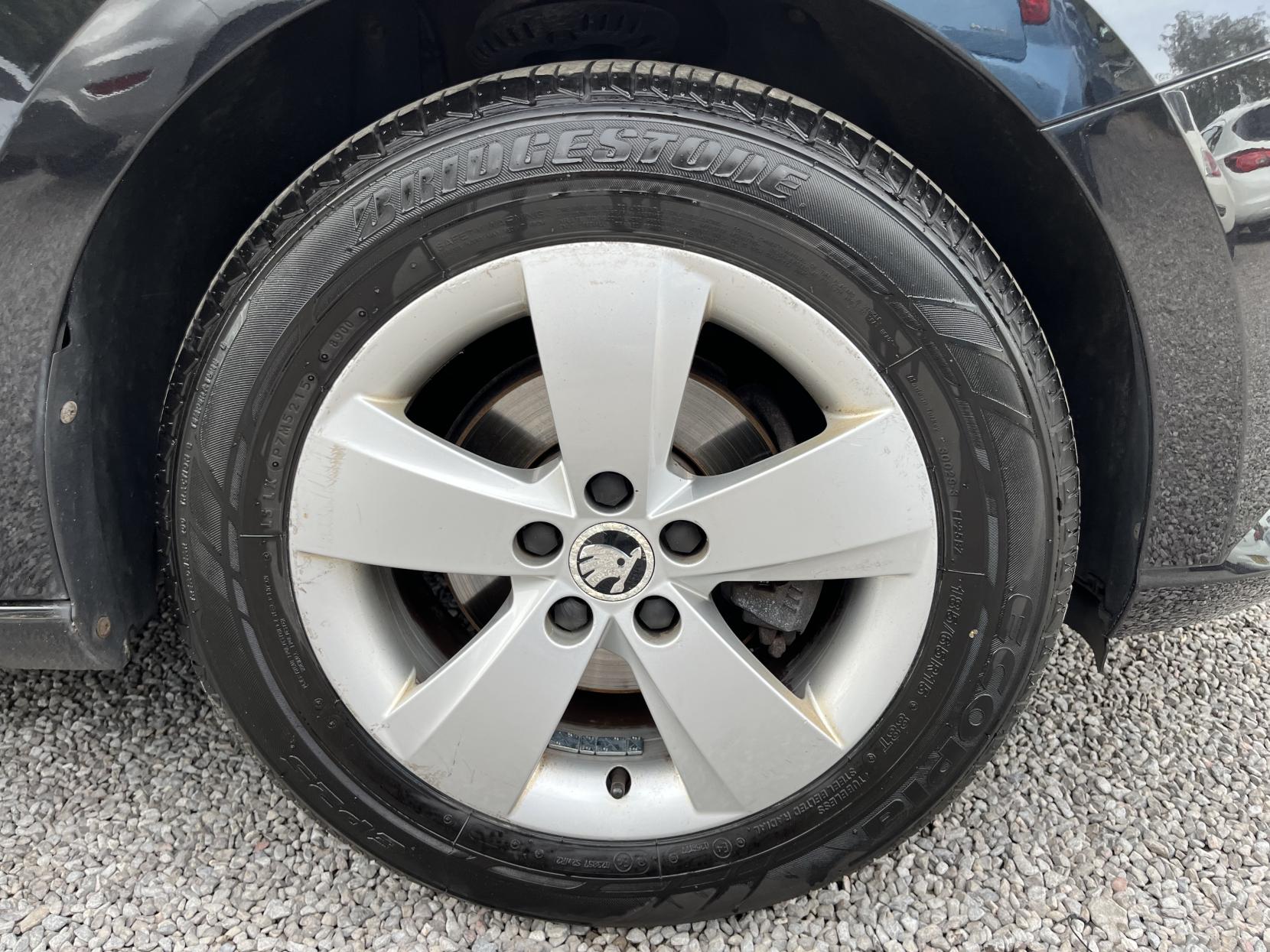 2015 00 SKODA FABIA