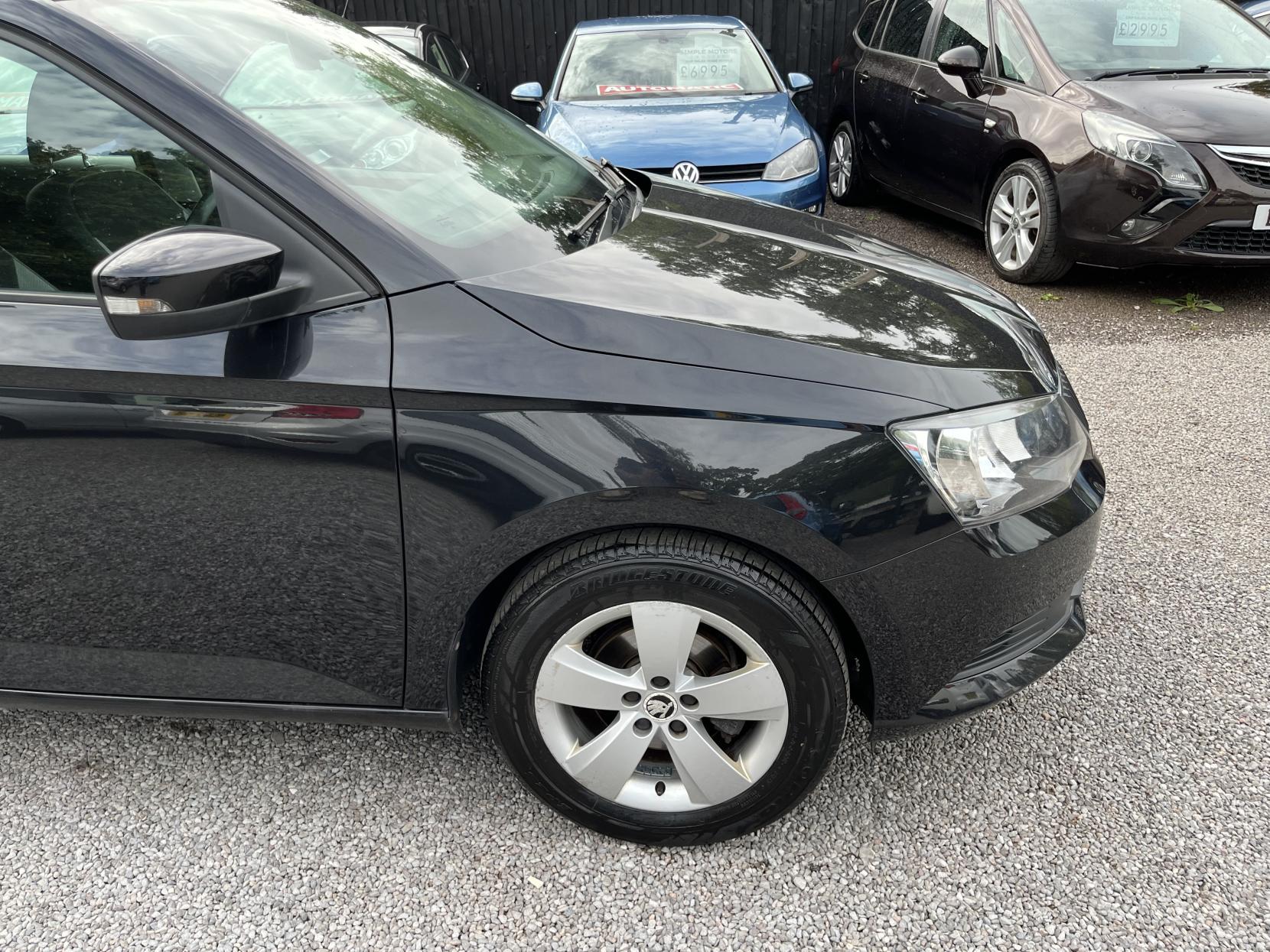 2015 00 SKODA FABIA