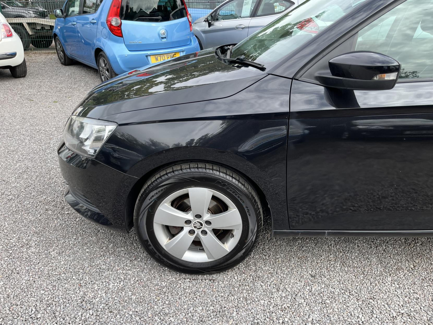 2015 00 SKODA FABIA