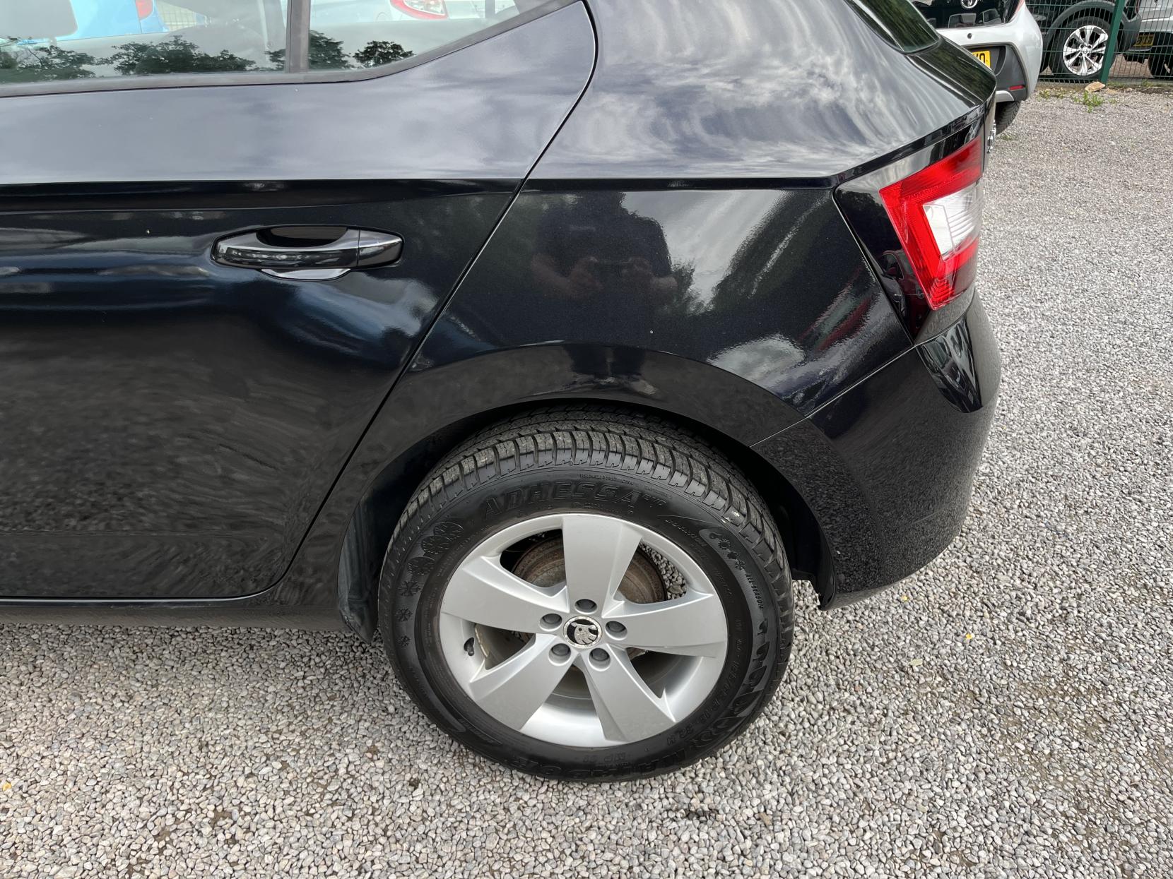2015 00 SKODA FABIA