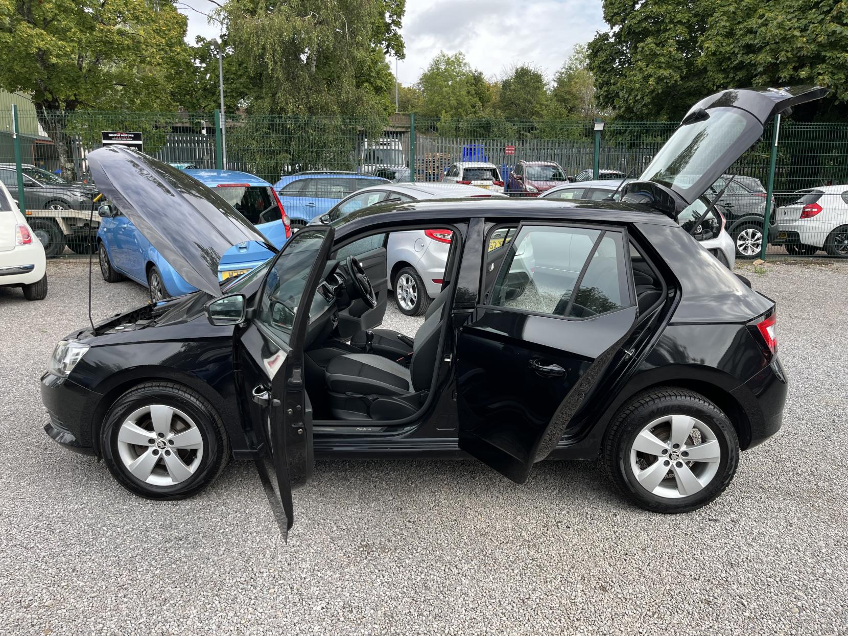 2015 00 SKODA FABIA