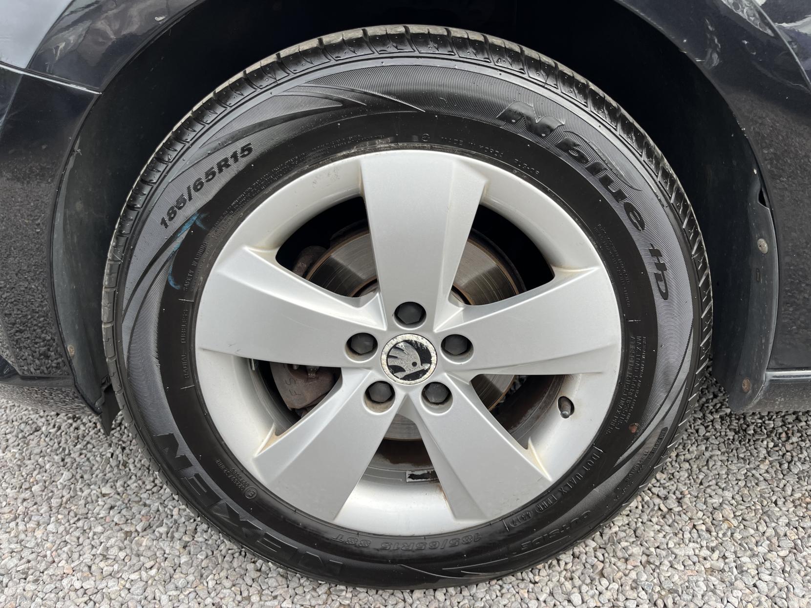 2015 00 SKODA FABIA