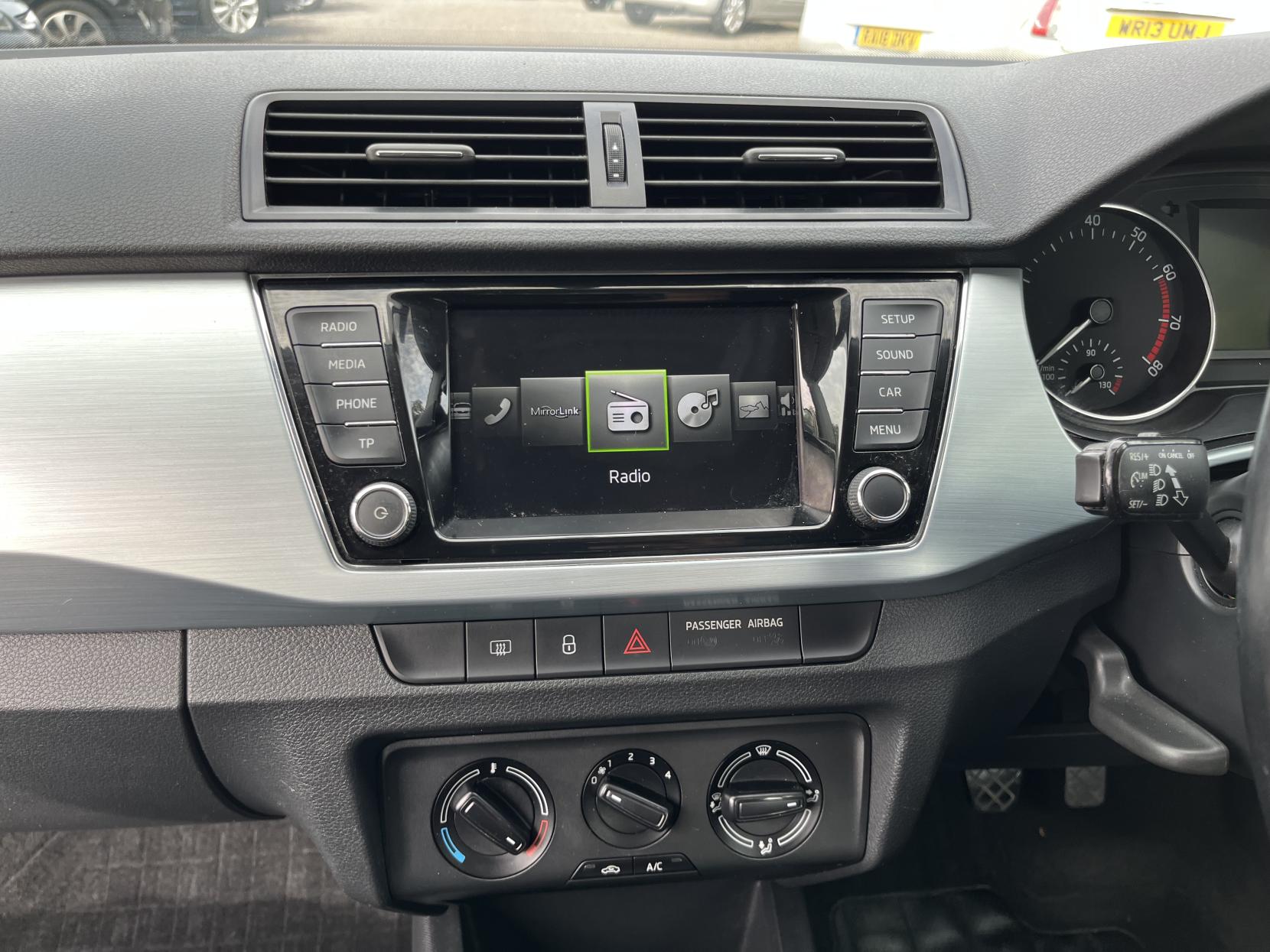 2015 00 SKODA FABIA