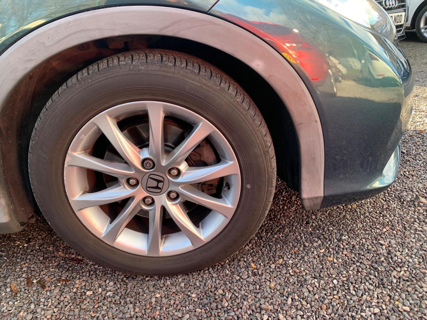 Honda Civic 1.8 i-VTEC SE Auto Euro 5 5dr