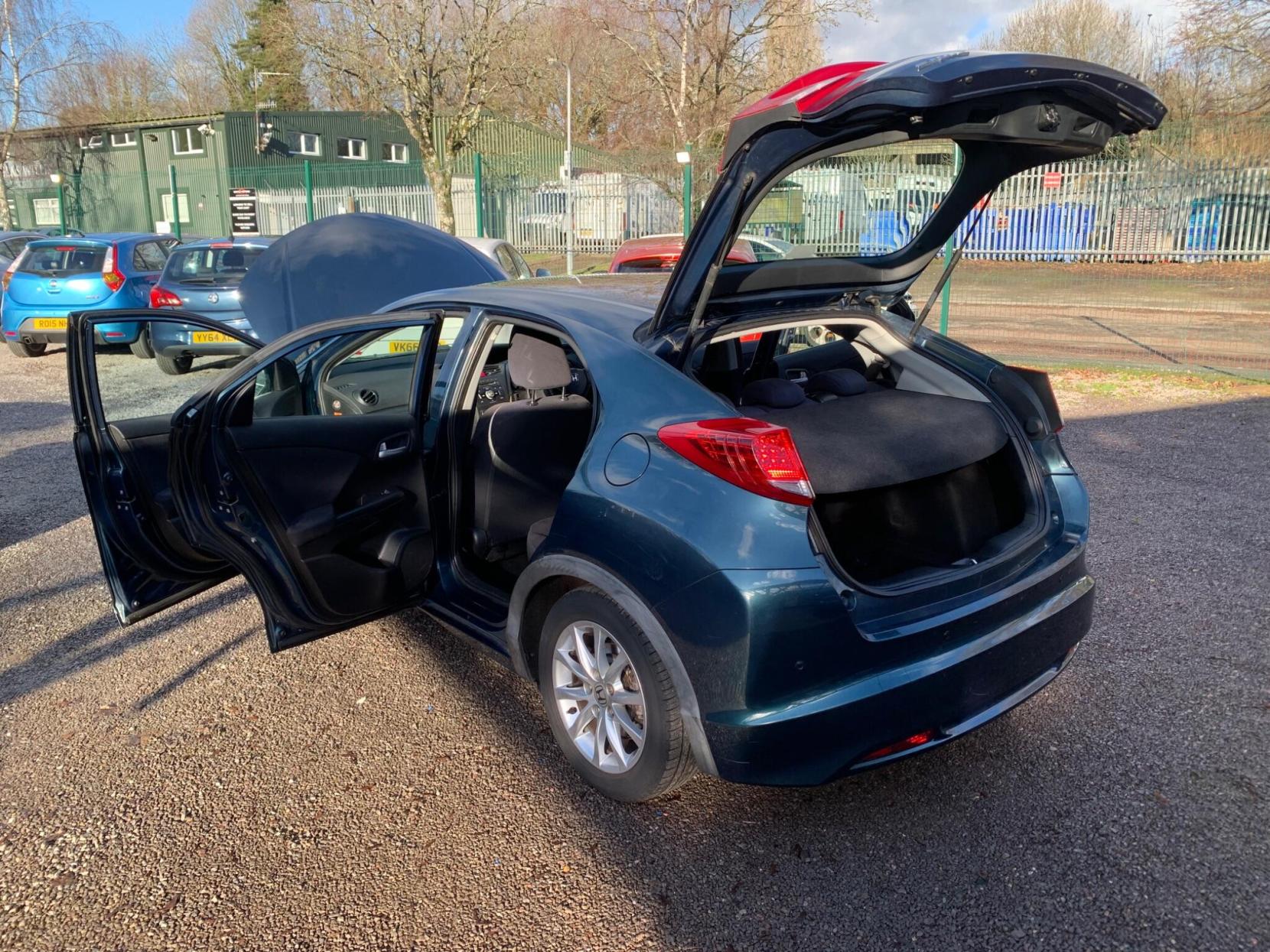 Honda Civic 1.8 i-VTEC SE Auto Euro 5 5dr