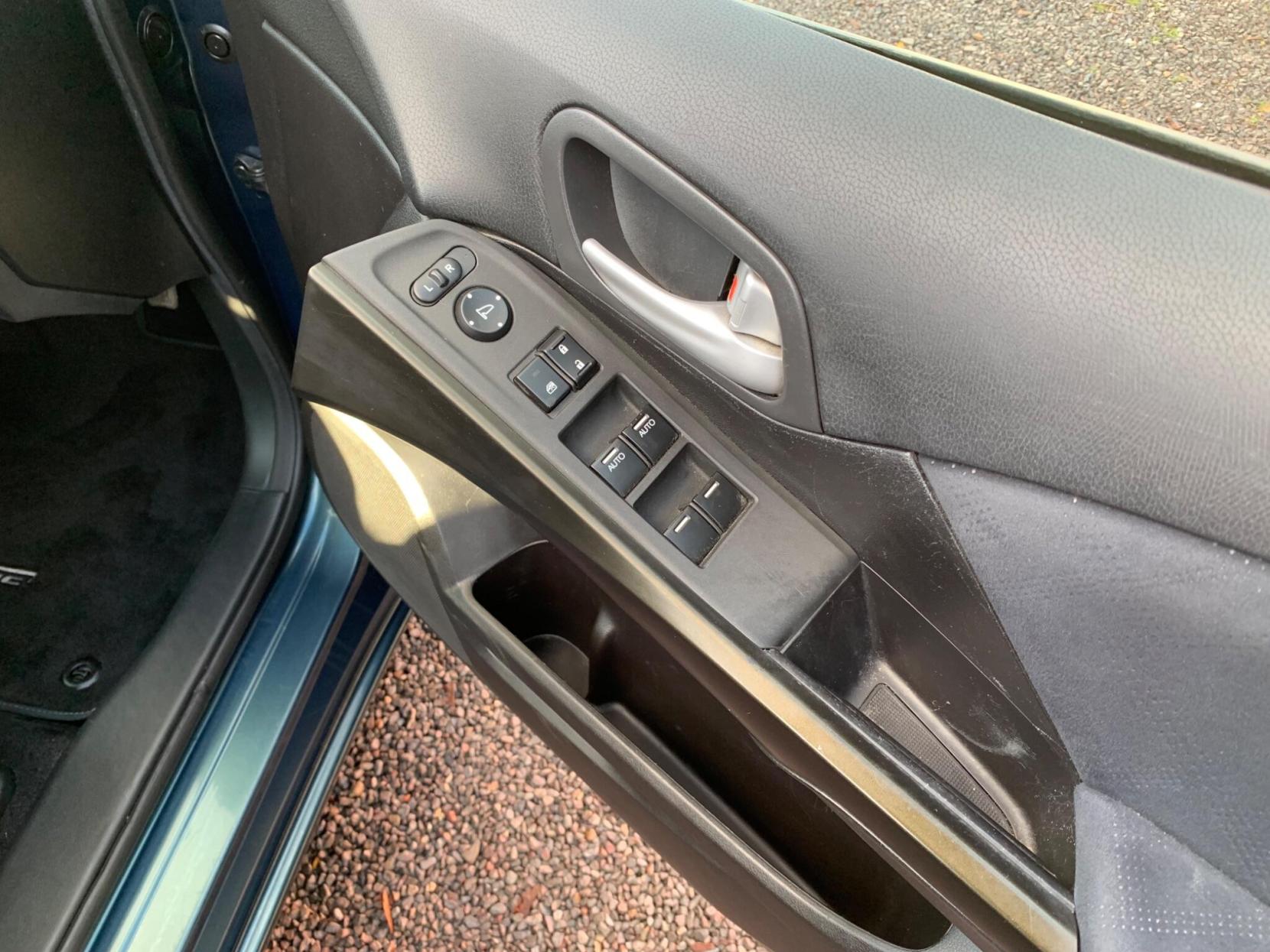 Honda Civic 1.8 i-VTEC SE Auto Euro 5 5dr