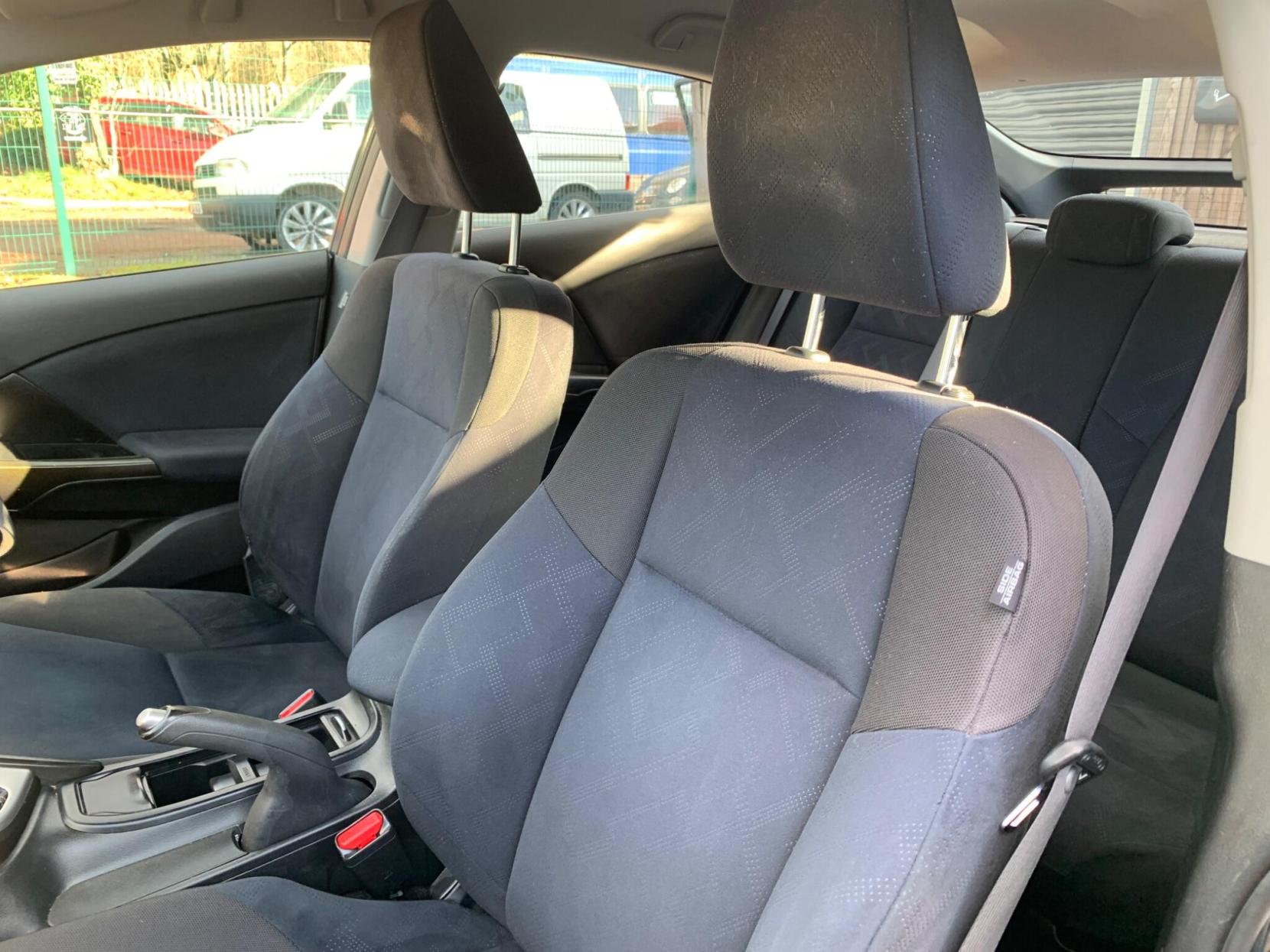 Honda Civic 1.8 i-VTEC SE Auto Euro 5 5dr