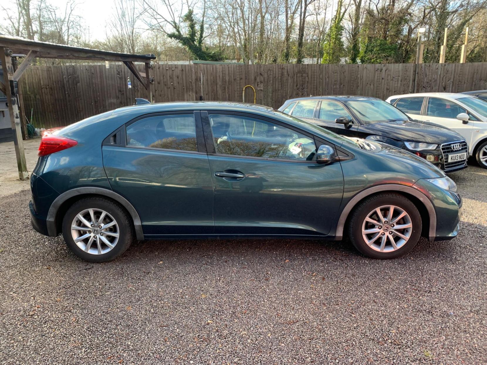 Honda Civic 1.8 i-VTEC SE Auto Euro 5 5dr